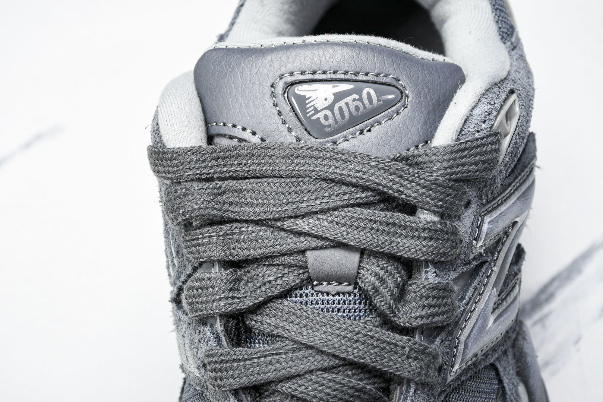 纯原 Joe Freshgoods x New Balance NB9060 复古休闲运动慢跑鞋 旧深灰
