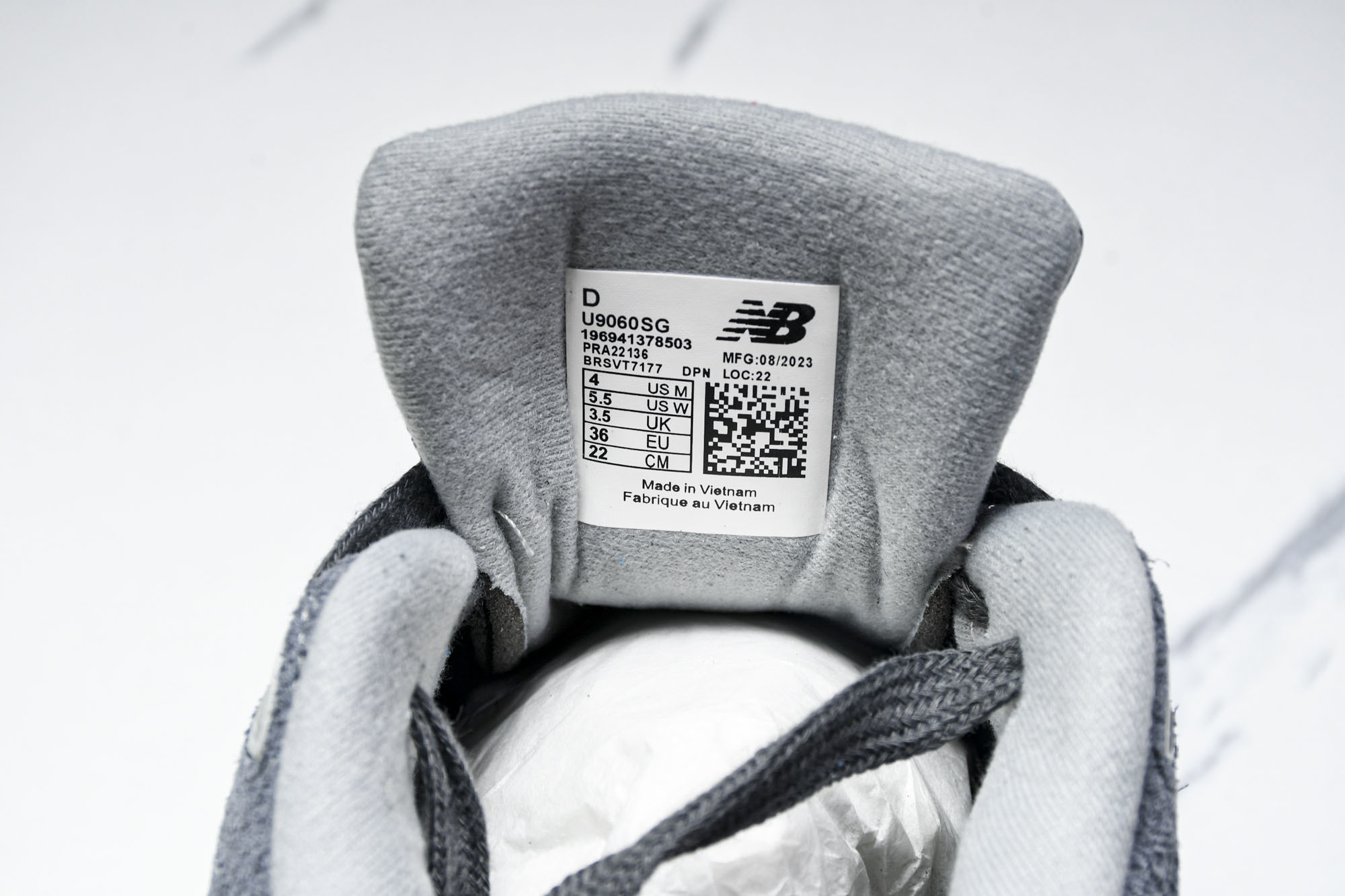 纯原 Joe Freshgoods x New Balance NB9060 复古休闲运动慢跑鞋 旧深灰