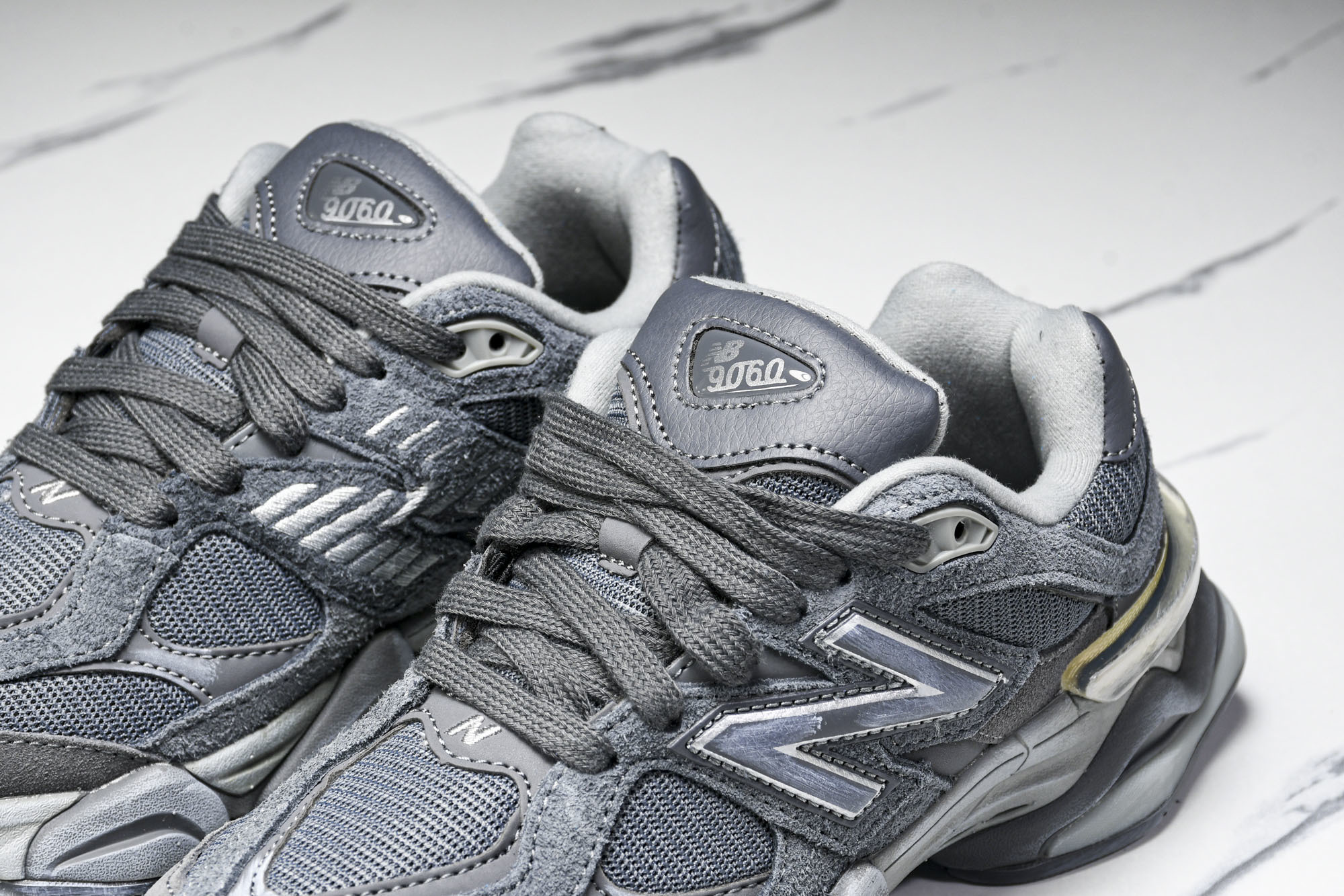 纯原 Joe Freshgoods x New Balance NB9060 复古休闲运动慢跑鞋 旧深灰