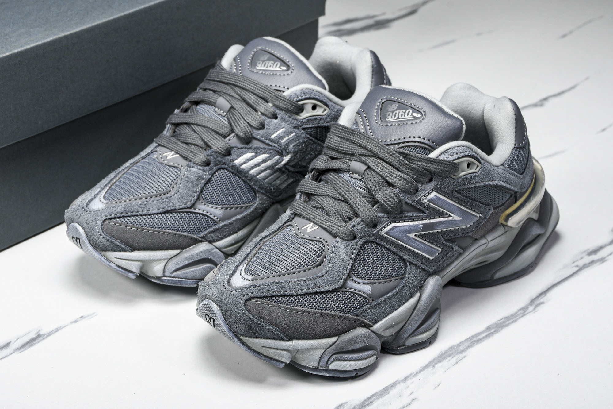 纯原 Joe Freshgoods x New Balance NB9060 复古休闲运动慢跑鞋 旧深灰
