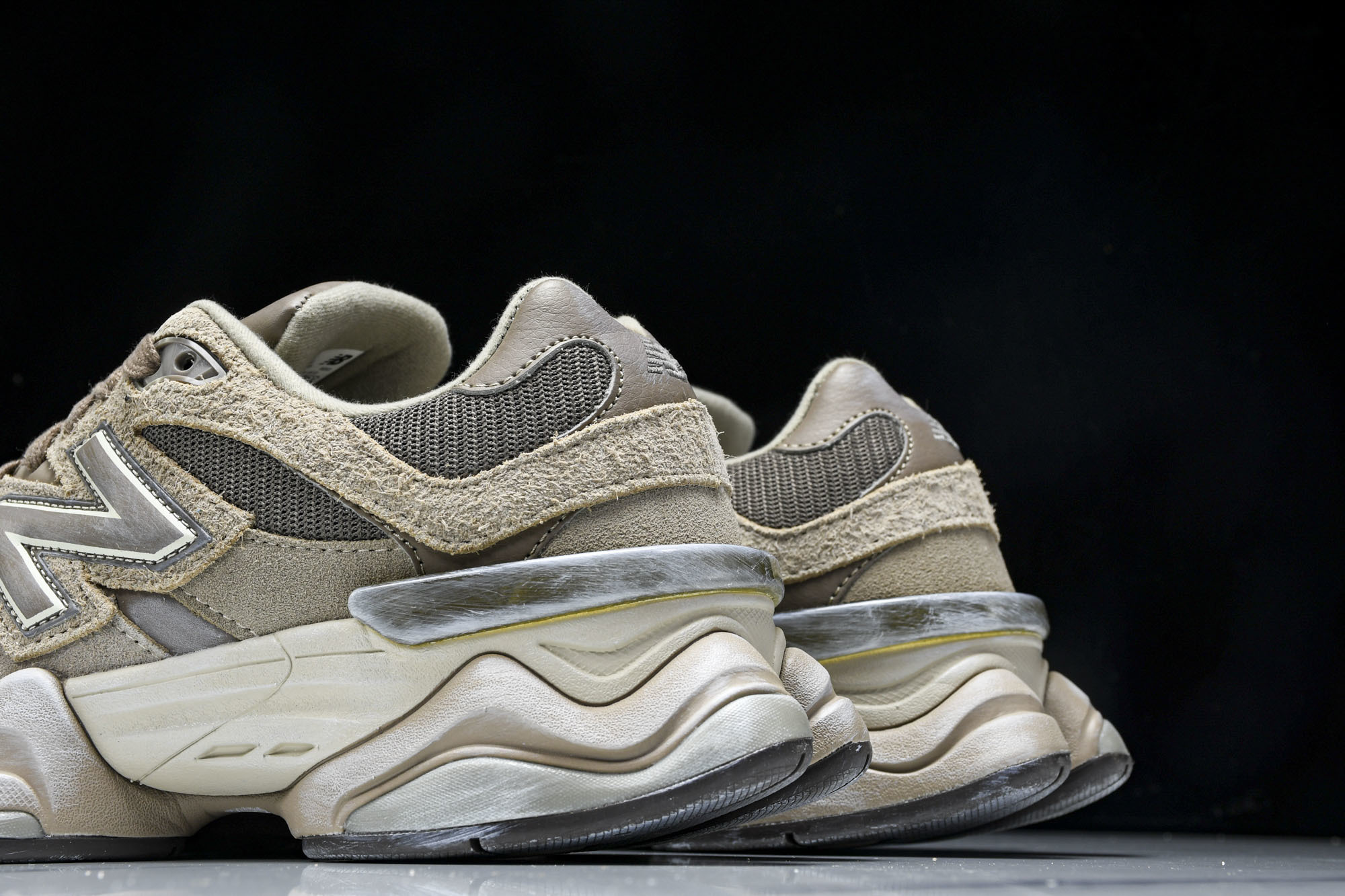 纯原 Joe Freshgoods x New Balance NB9060 复古休闲运动慢跑鞋 旧灰棕