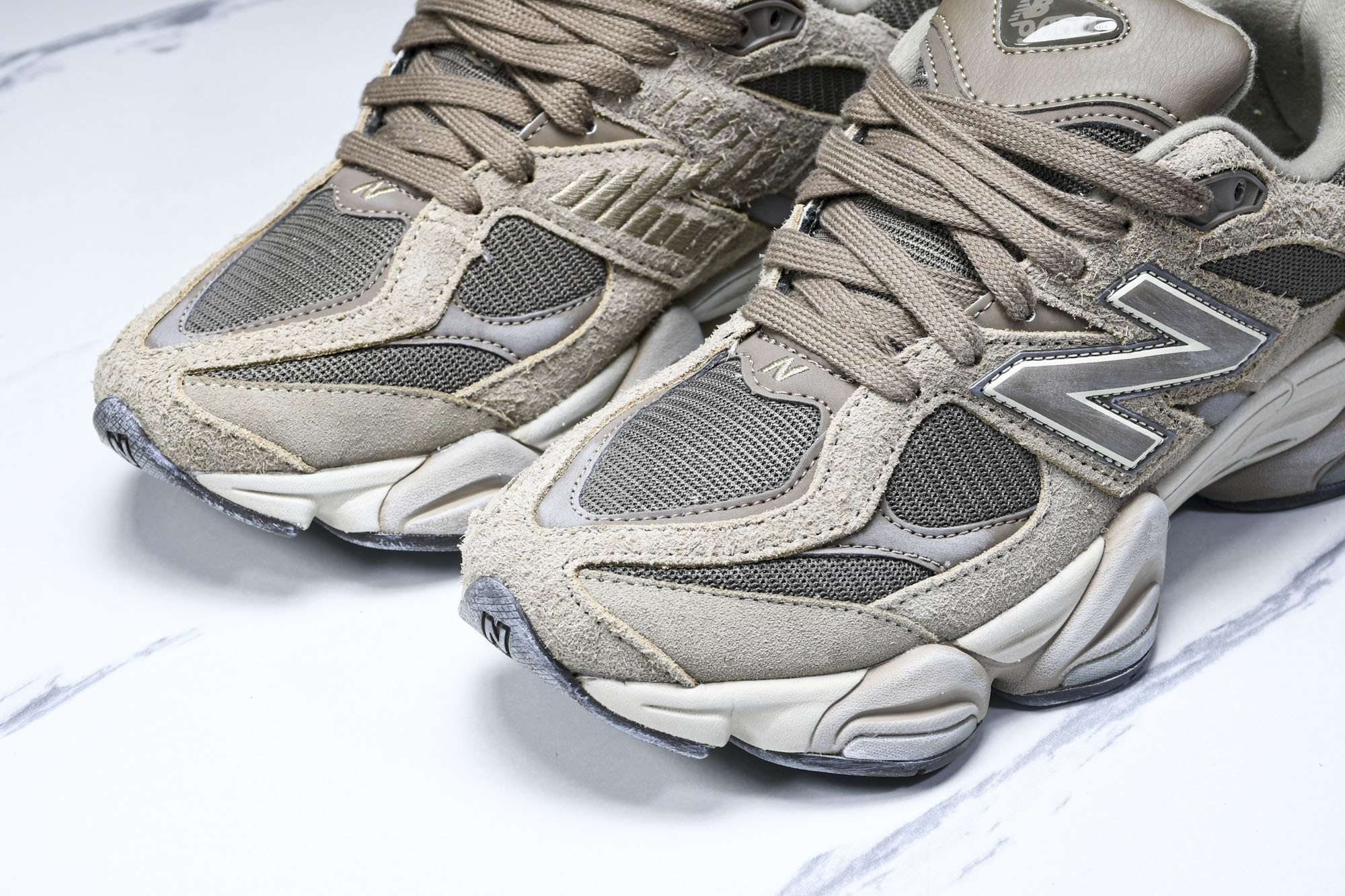 纯原 Joe Freshgoods x New Balance NB9060 复古休闲运动慢跑鞋 旧灰棕