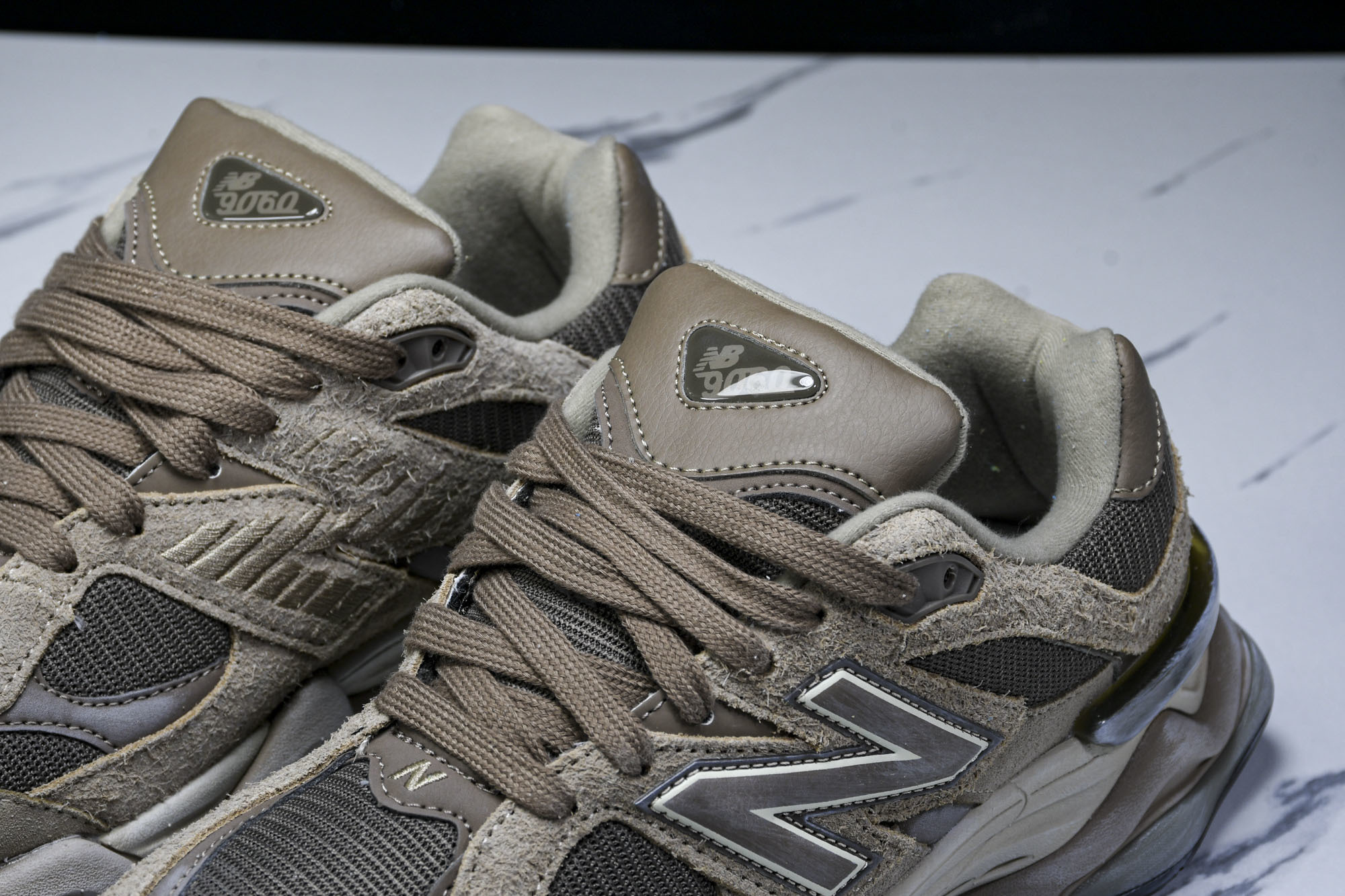 纯原 Joe Freshgoods x New Balance NB9060 复古休闲运动慢跑鞋 旧灰棕