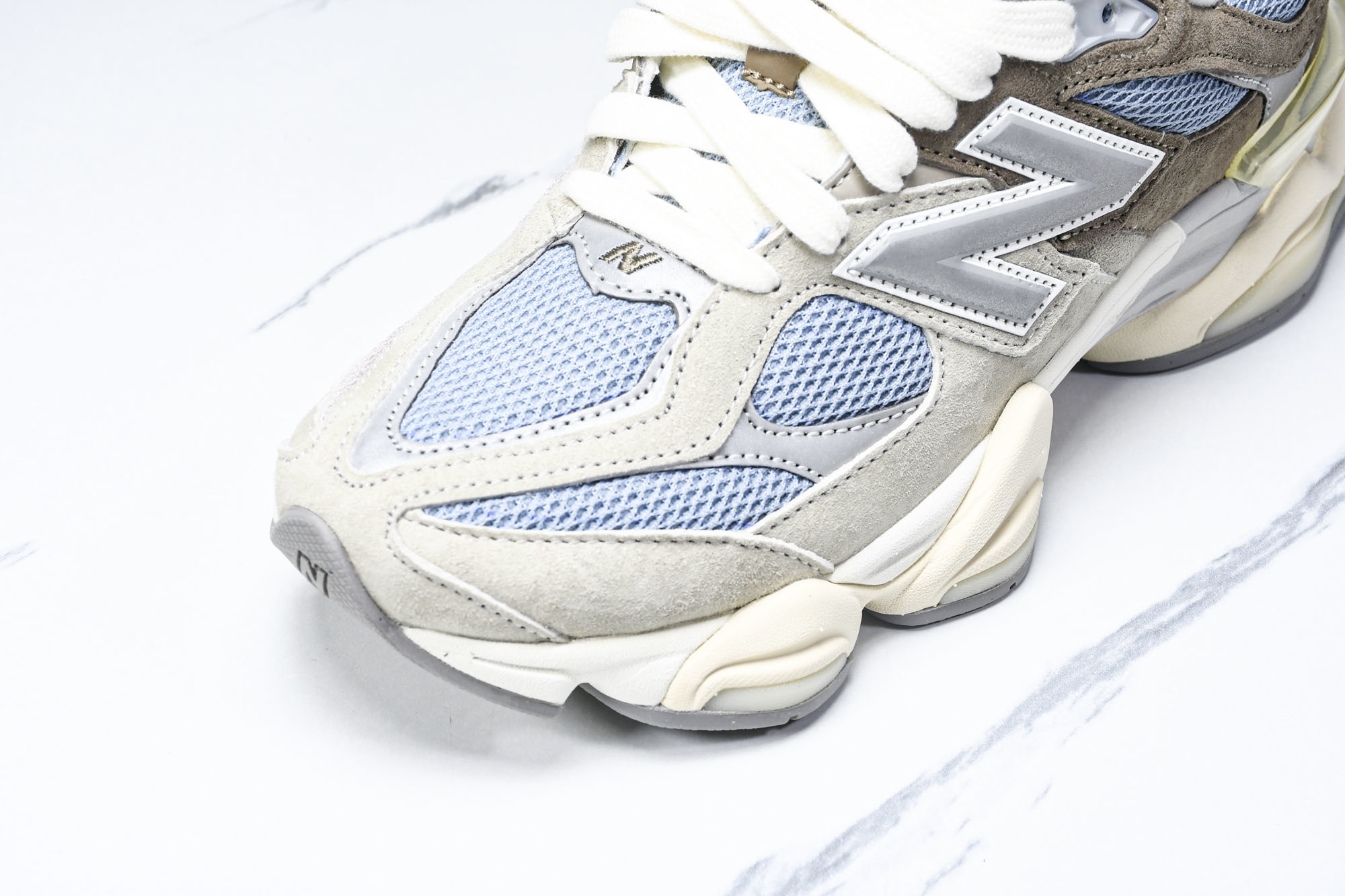 纯原 Joe Freshgoods x New Balance NB9060 复古休闲运动慢跑鞋 棕蓝色