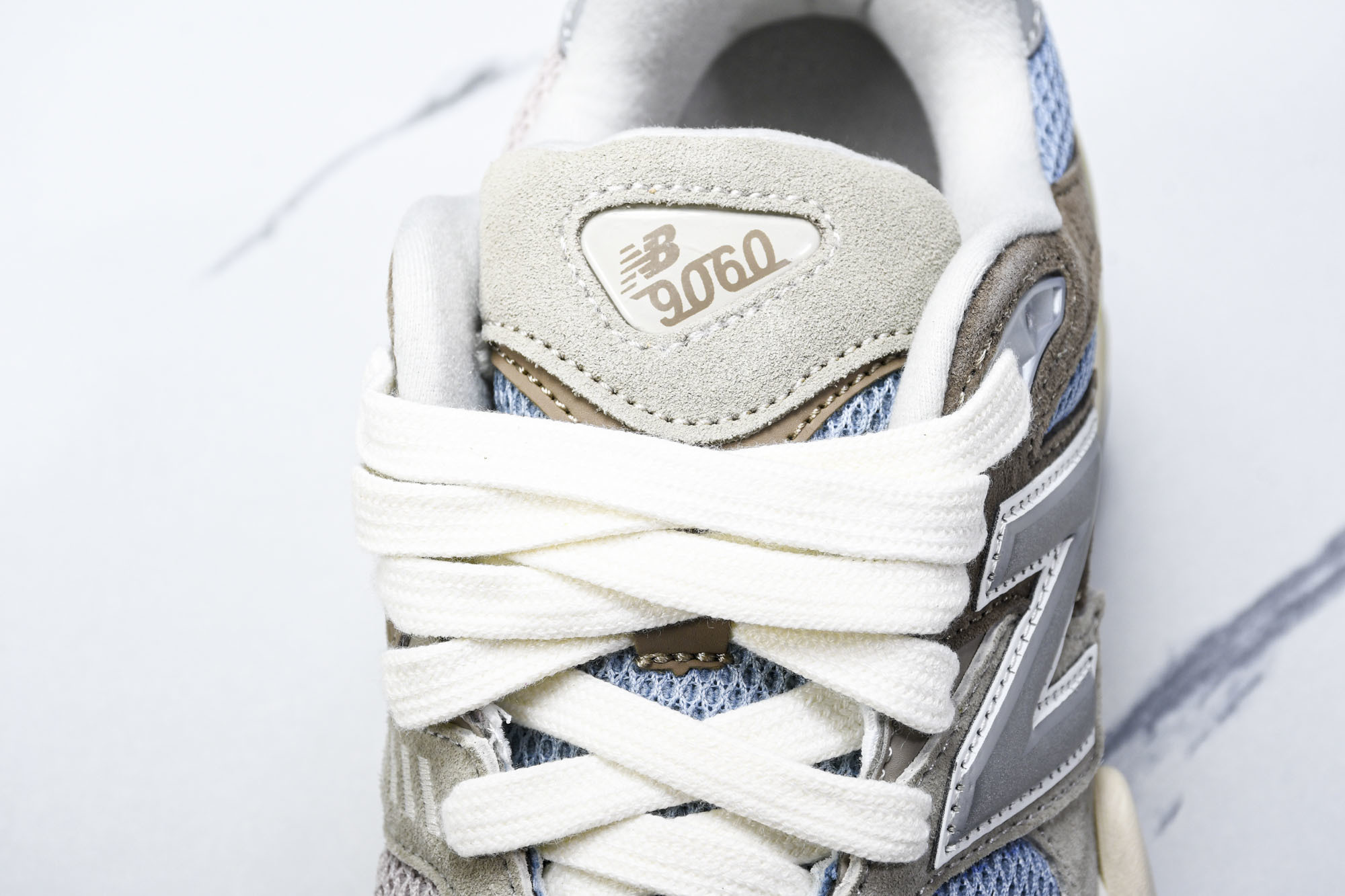 纯原 Joe Freshgoods x New Balance NB9060 复古休闲运动慢跑鞋 棕蓝色