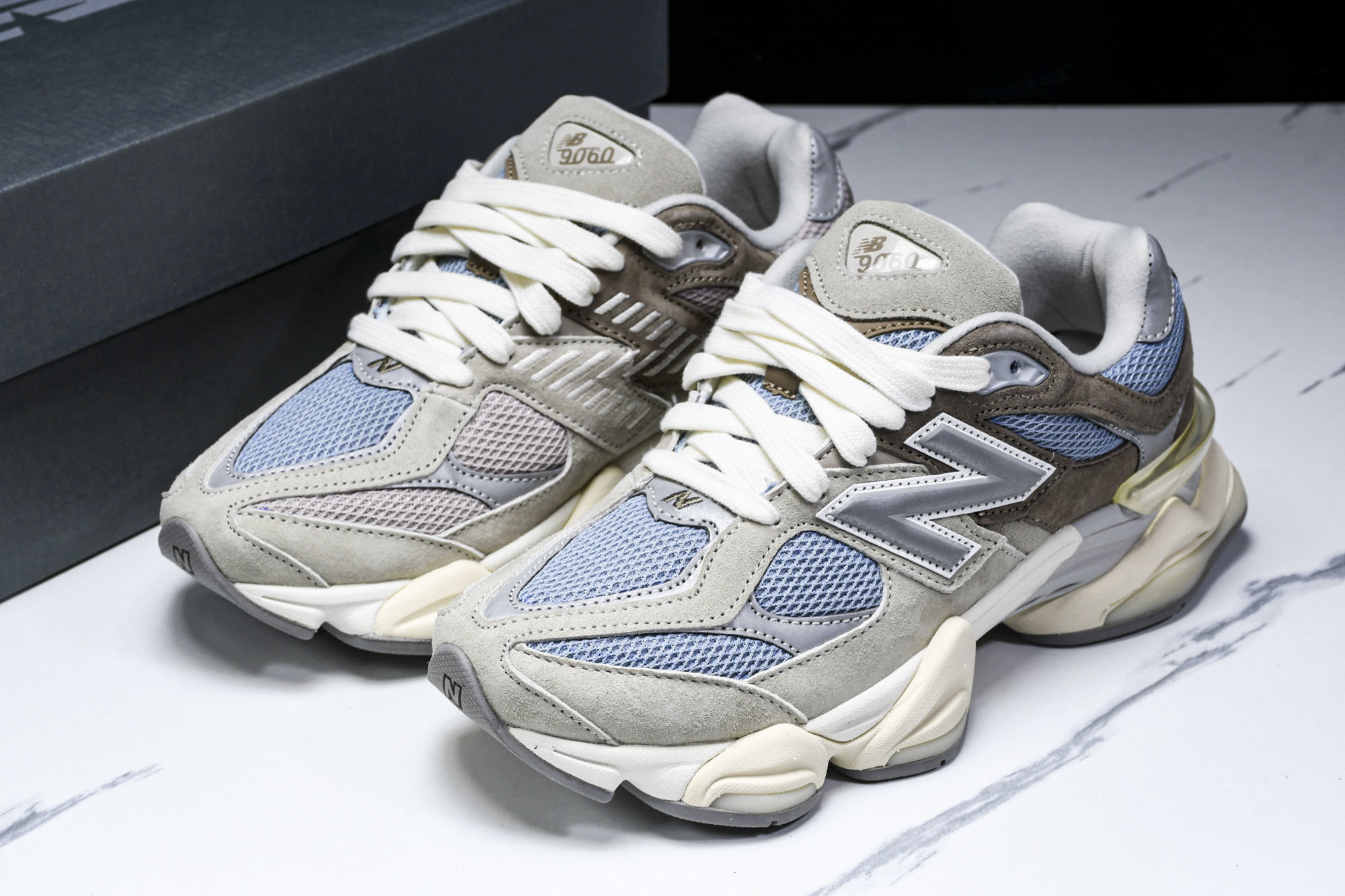 纯原 Joe Freshgoods x New Balance NB9060 复古休闲运动慢跑鞋 棕蓝色