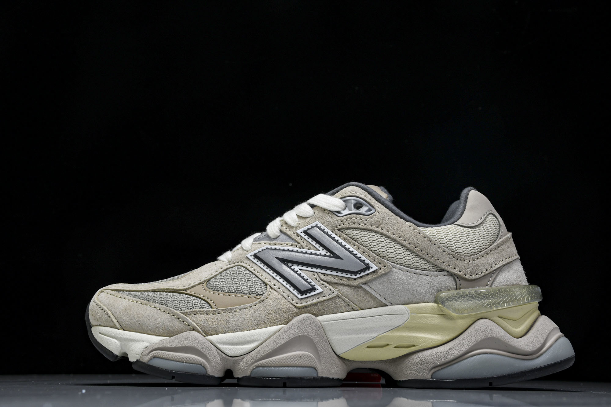 纯原 Joe Freshgoods x New Balance NB9060 复古休闲运动慢跑鞋 浅灰色