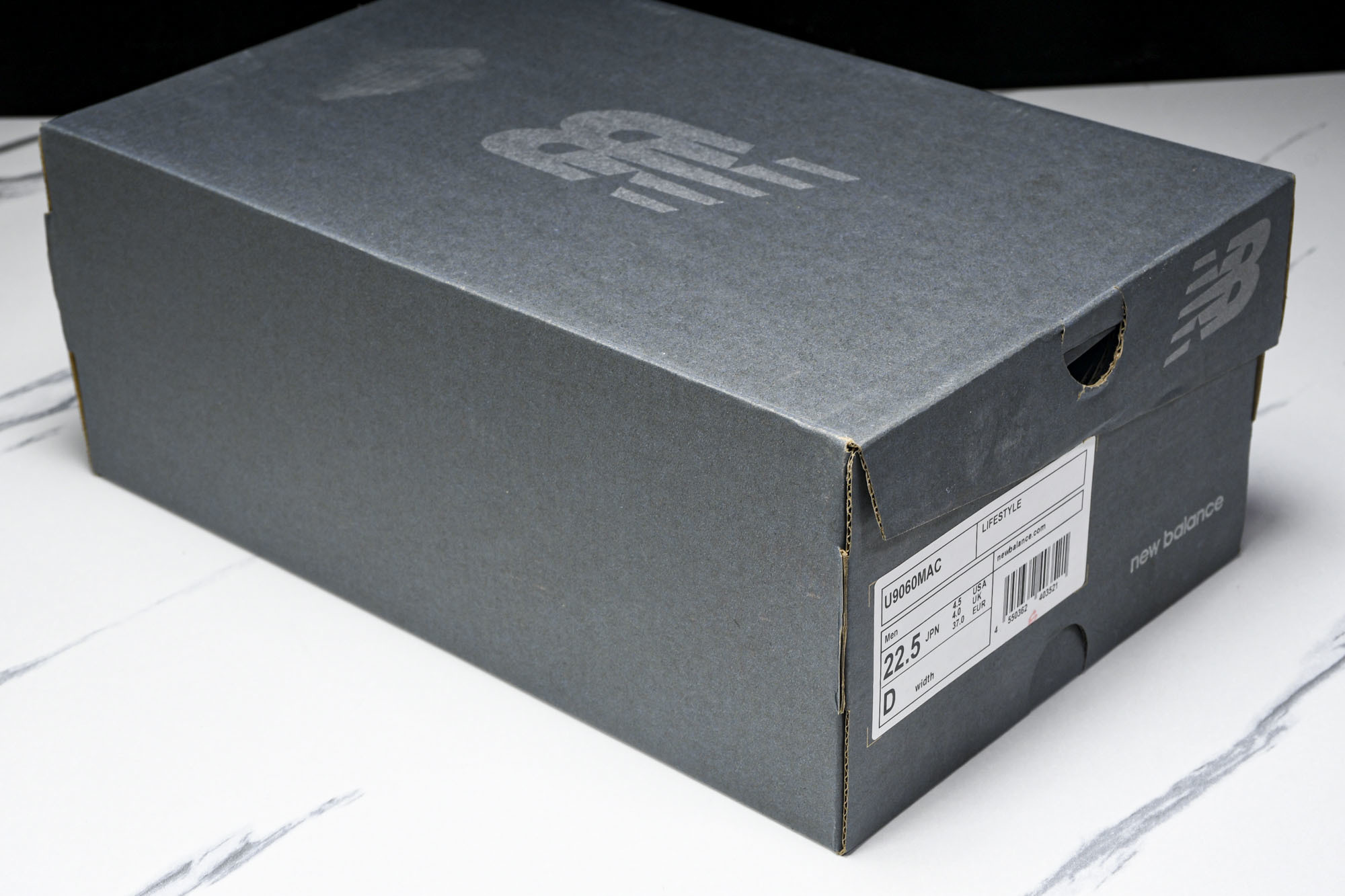 纯原 Joe Freshgoods x New Balance NB9060 复古休闲运动慢跑鞋 浅灰色