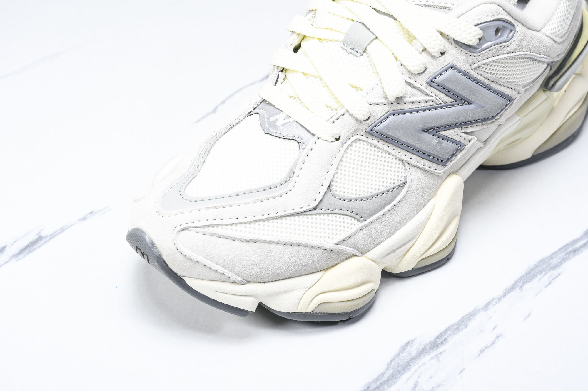 纯原 Joe Freshgoods x New Balance NB9060 复古休闲运动慢跑鞋 灰糇家