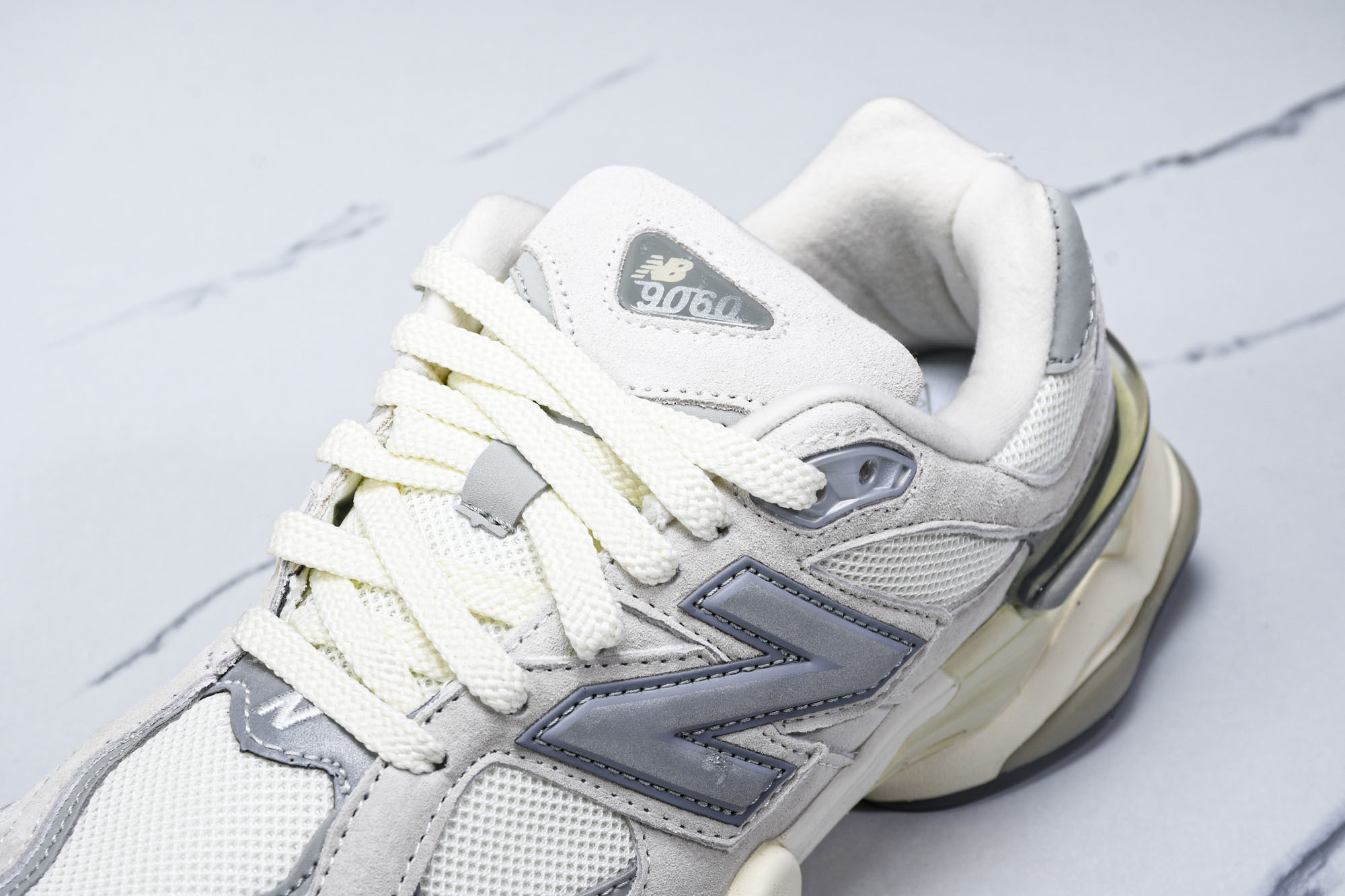 纯原 Joe Freshgoods x New Balance NB9060 复古休闲运动慢跑鞋 灰糇家