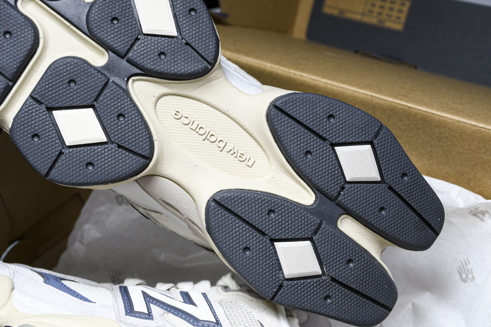 纯原 Joe Freshgoods x New Balance NB9060 复古休闲运动慢跑鞋 灰蓝色