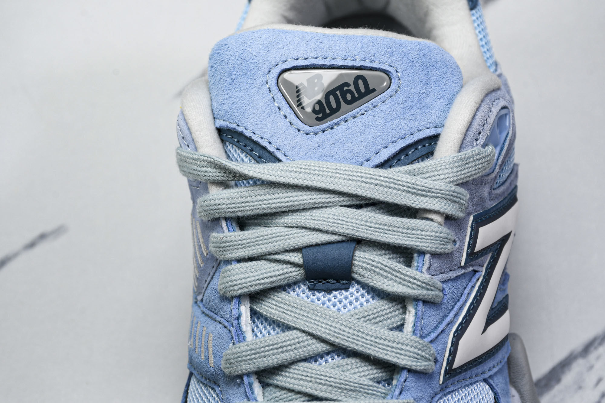 纯原 Joe Freshgoods x New Balance NB9060 复古休闲运动慢跑鞋 玉蓝色