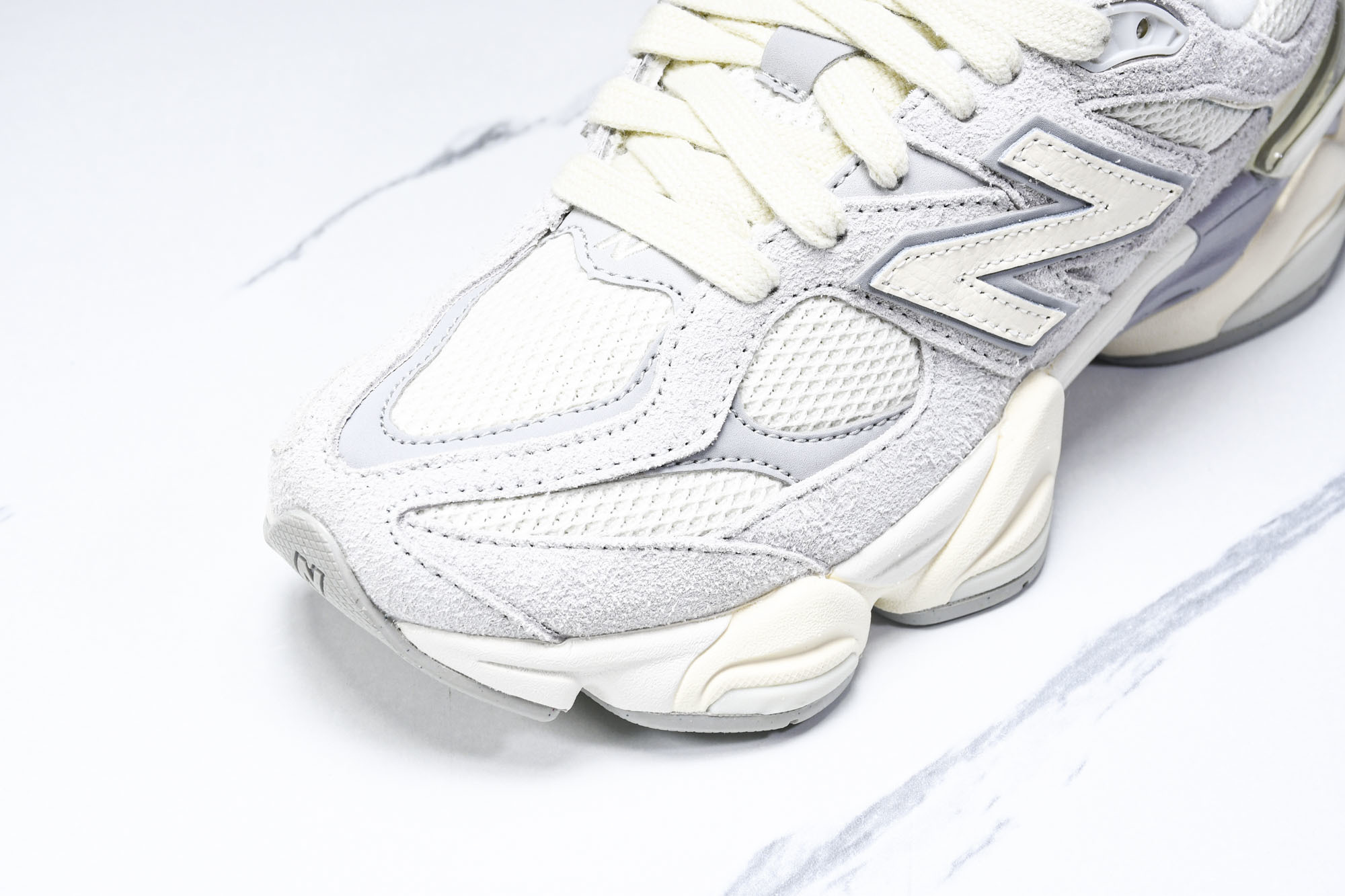 纯原 Joe Freshgoods x New Balance NB9060 复古休闲运动慢跑鞋 白灰白