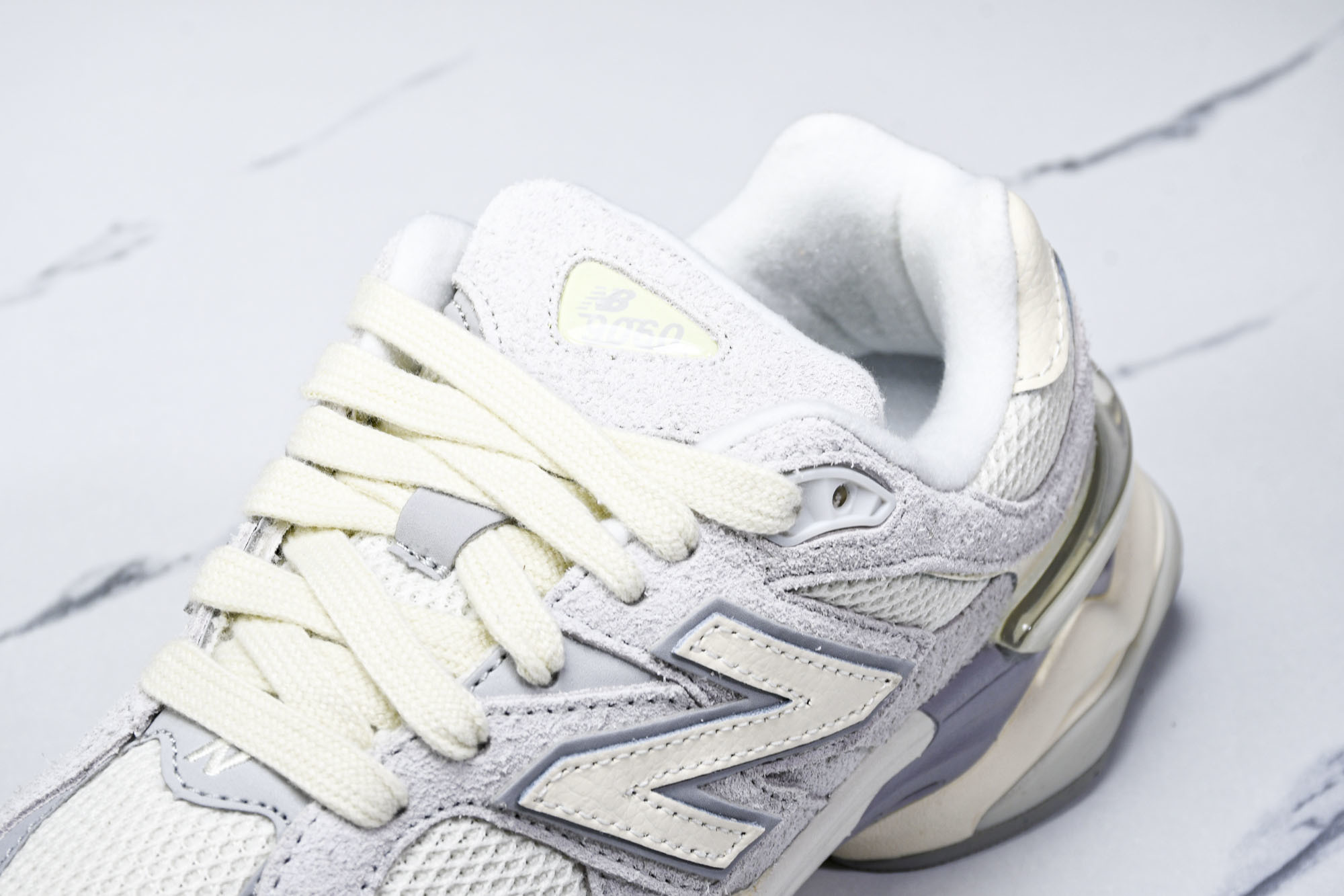 纯原 Joe Freshgoods x New Balance NB9060 复古休闲运动慢跑鞋 白灰白