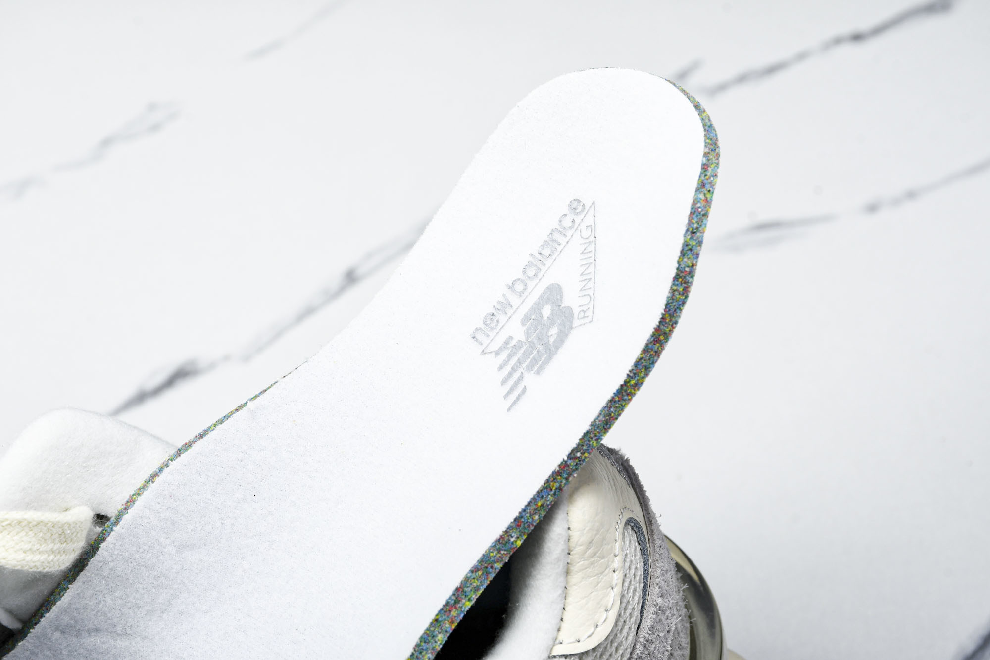 纯原 Joe Freshgoods x New Balance NB9060 复古休闲运动慢跑鞋 白灰白