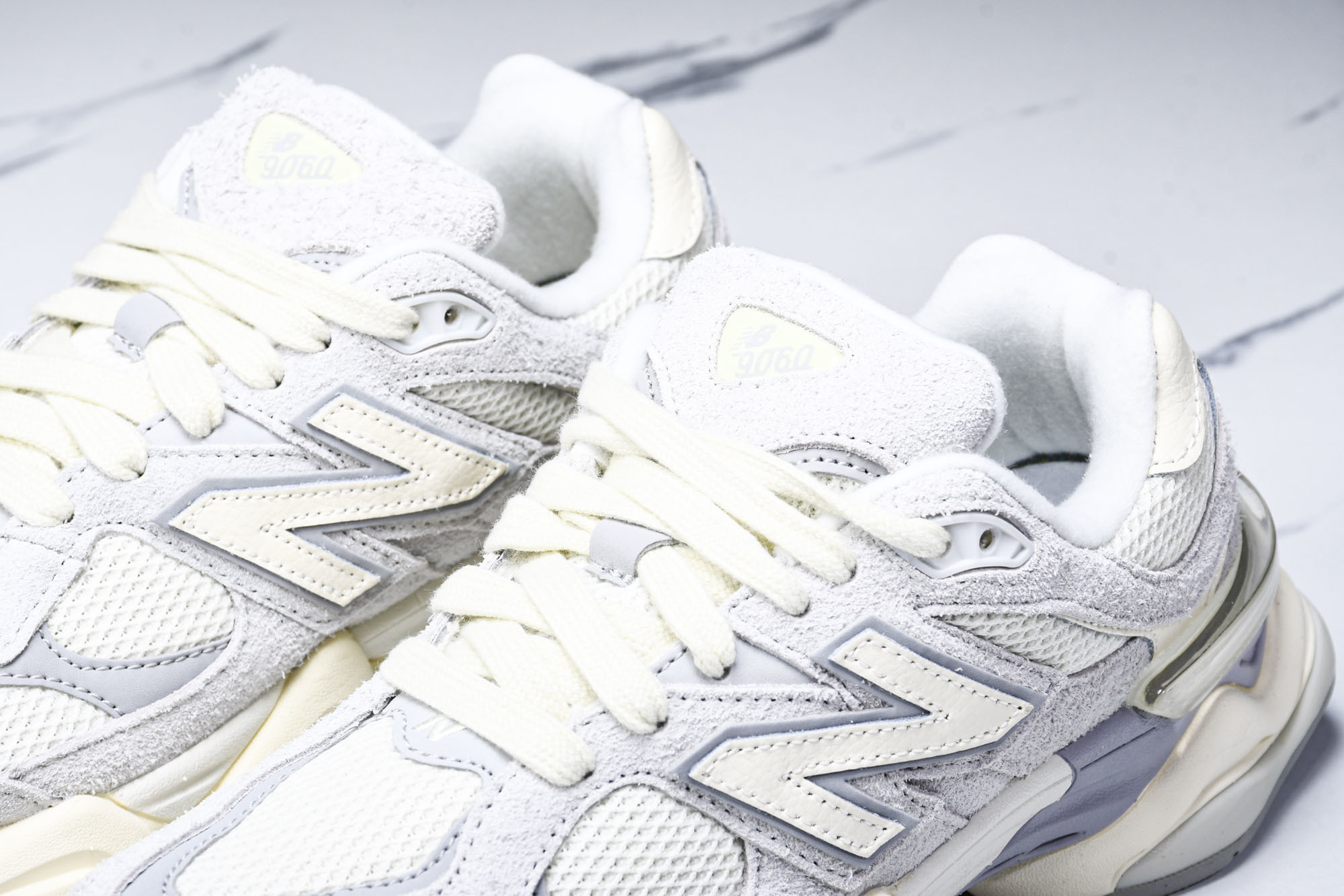 纯原 Joe Freshgoods x New Balance NB9060 复古休闲运动慢跑鞋 白灰白
