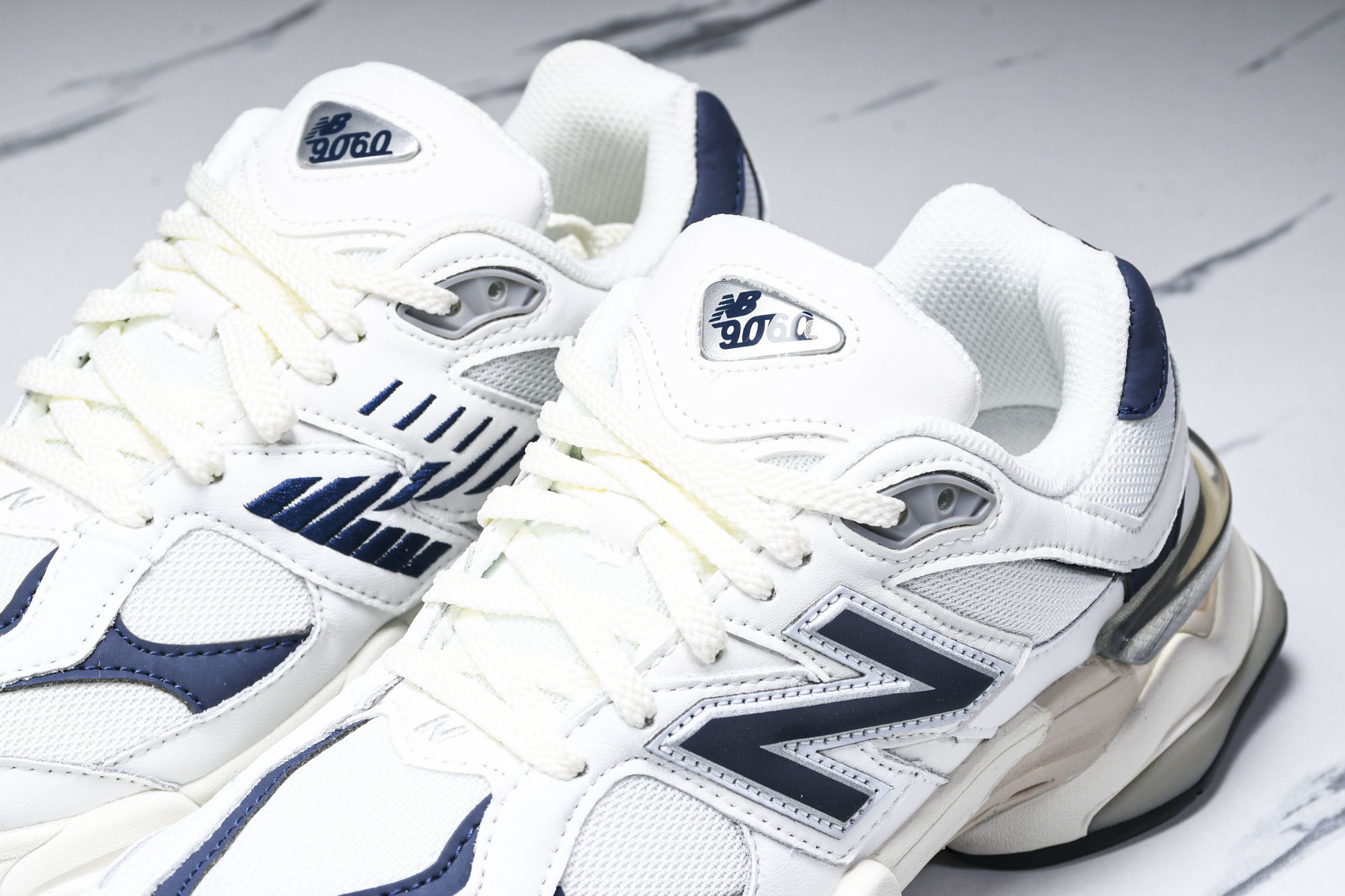 纯原 Joe Freshgoods x New Balance NB9060 复古休闲运动慢跑鞋 白蓝色