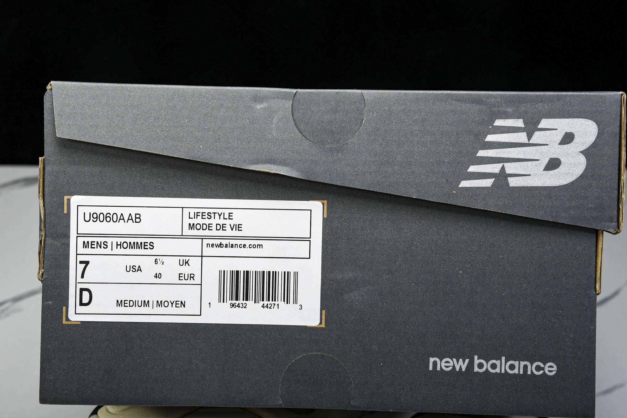纯原 Joe Freshgoods x New Balance NB9060 复古休闲运动慢跑鞋 白黑色