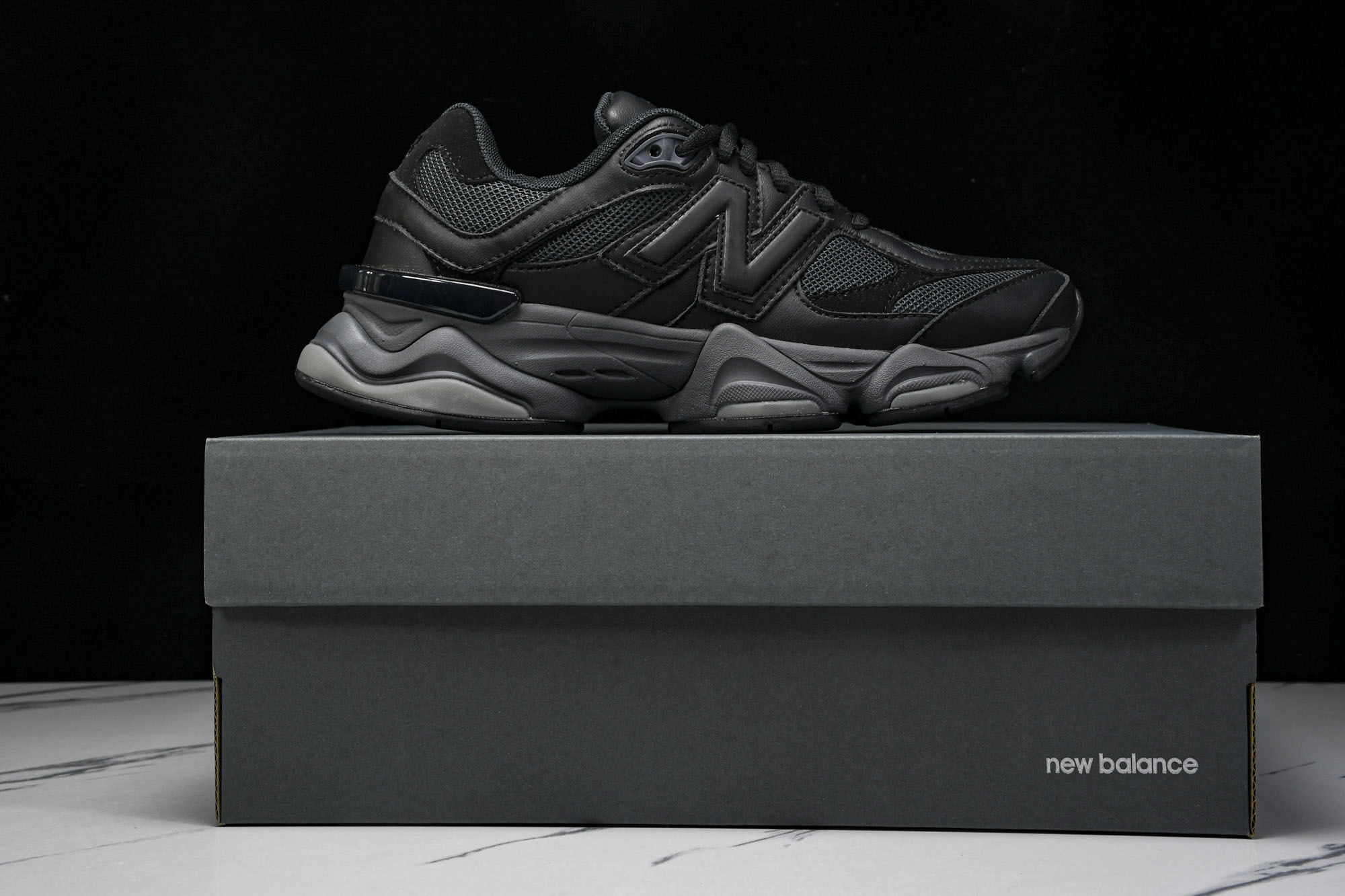 纯原 Joe Freshgoods x New Balance NB9060 复古休闲运动慢跑鞋 碳黑色