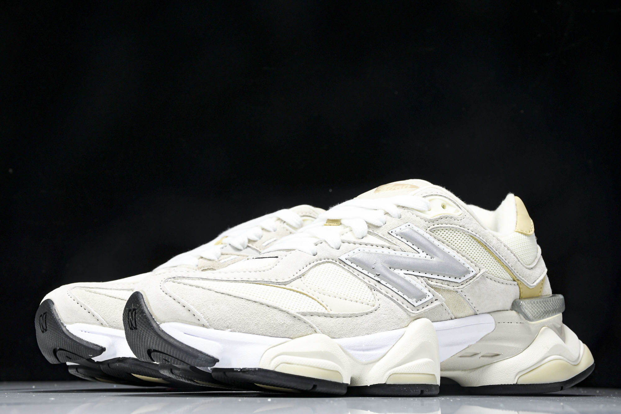纯原 Joe Freshgoods x New Balance NB9060 复古休闲运动慢跑鞋 米灰色