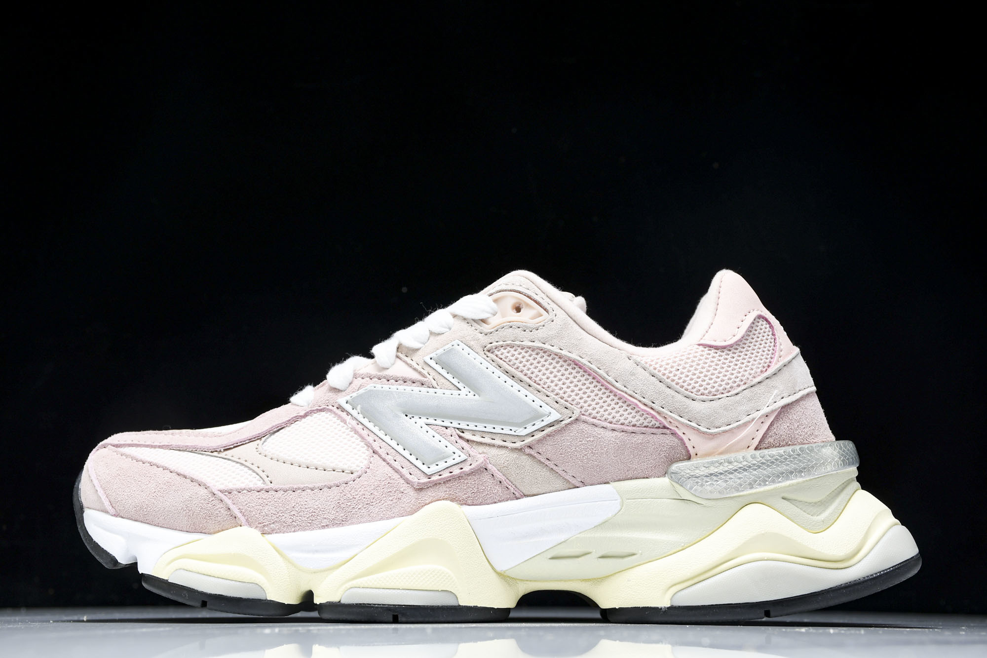 纯原 Joe Freshgoods x New Balance NB9060 复古休闲运动慢跑鞋 米白粉