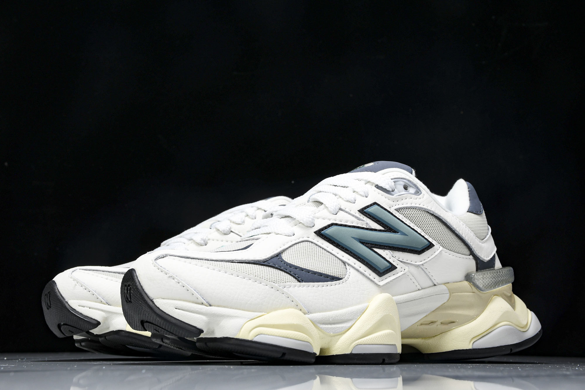 纯原 Joe Freshgoods x New Balance NB9060 复古休闲运动慢跑鞋 米白色
