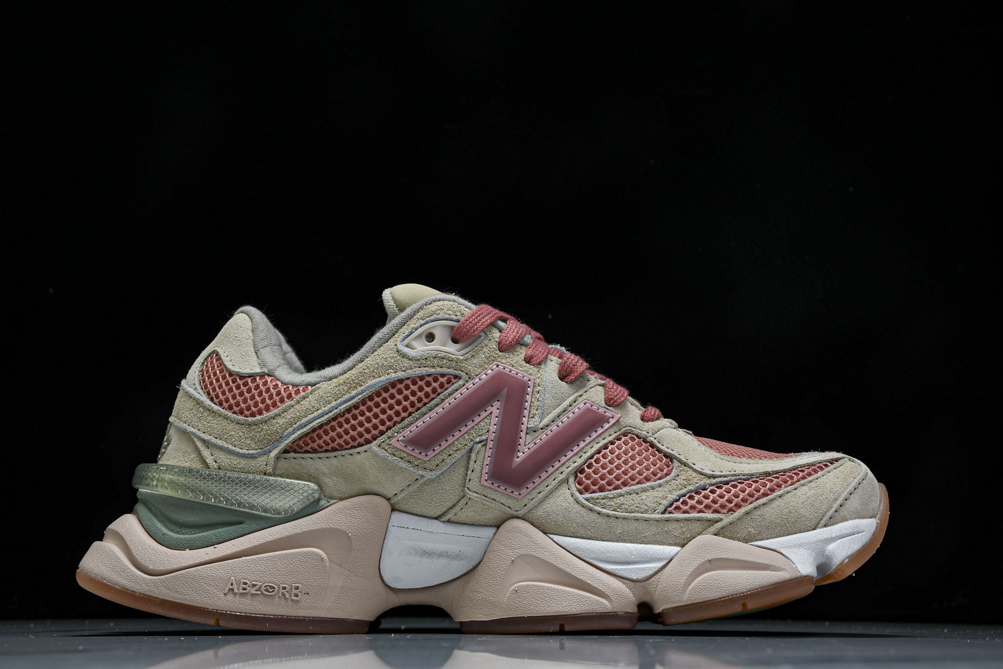 纯原 Joe Freshgoods x New Balance NB9060 复古休闲运动慢跑鞋 米粉色