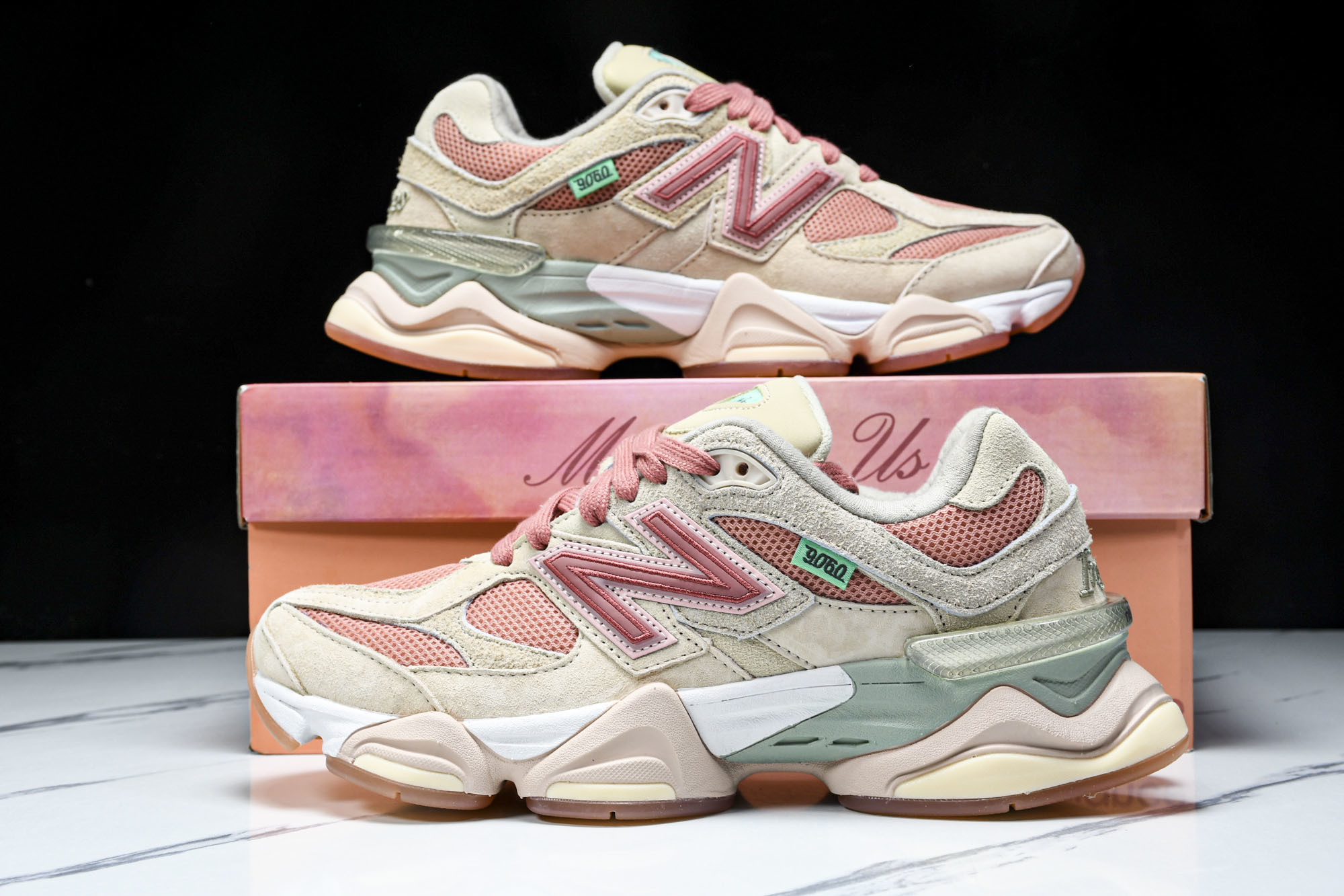 纯原 Joe Freshgoods x New Balance NB9060 复古休闲运动慢跑鞋 米粉色