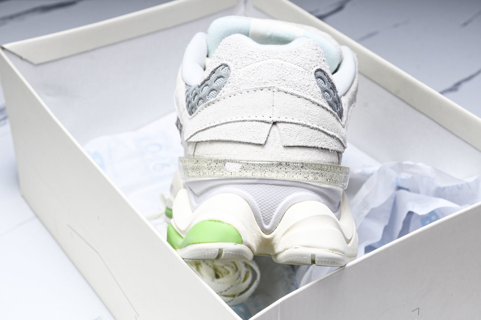纯原 Joe Freshgoods x New Balance NB9060 复古休闲运动慢跑鞋 米绿色
