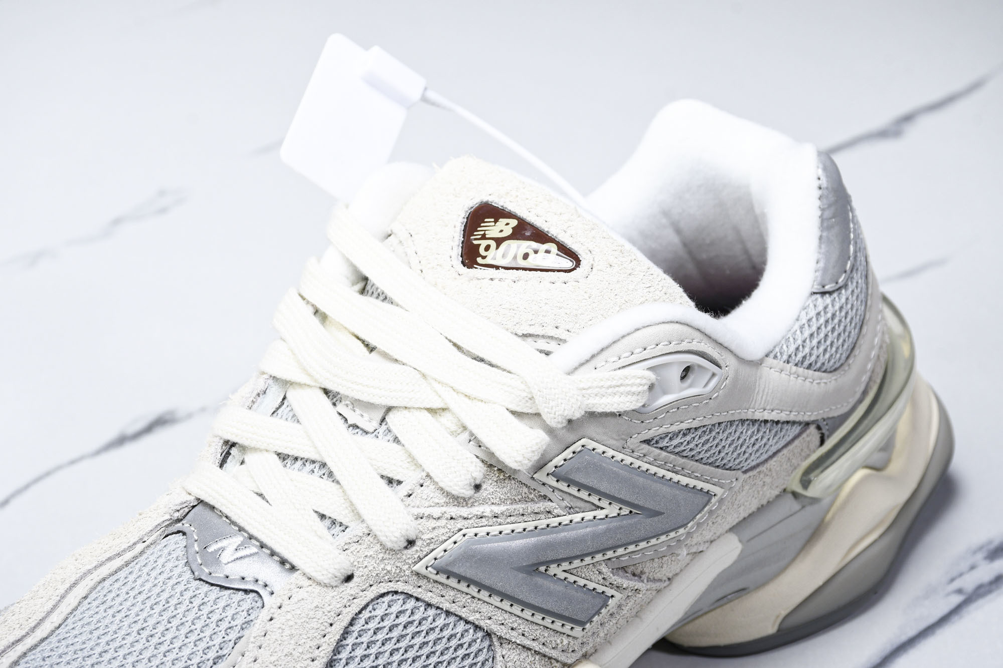 纯原 Joe Freshgoods x New Balance NB9060 复古休闲运动慢跑鞋 米绿色