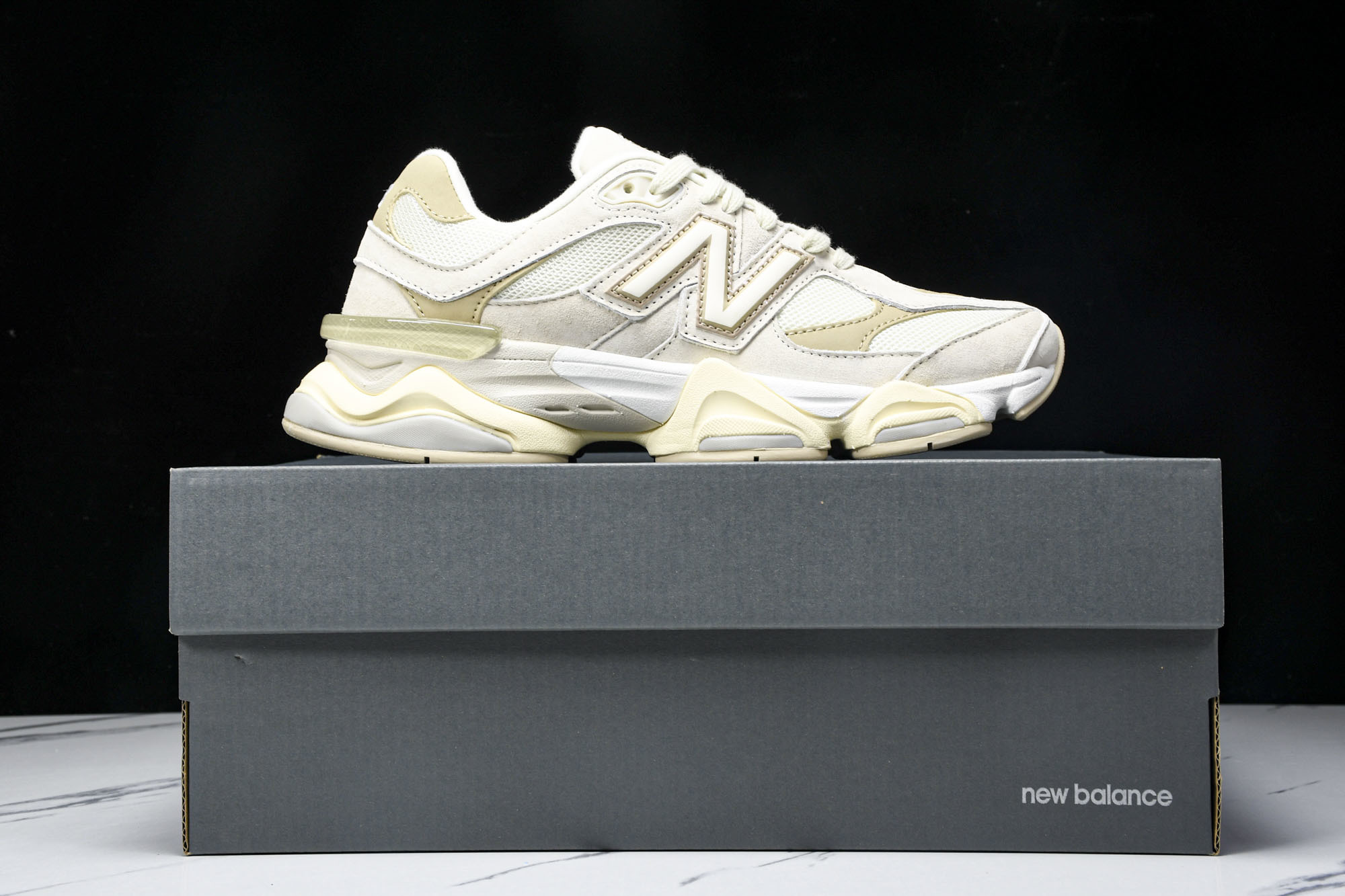 纯原 Joe Freshgoods x New Balance NB9060 复古休闲运动慢跑鞋 米色 