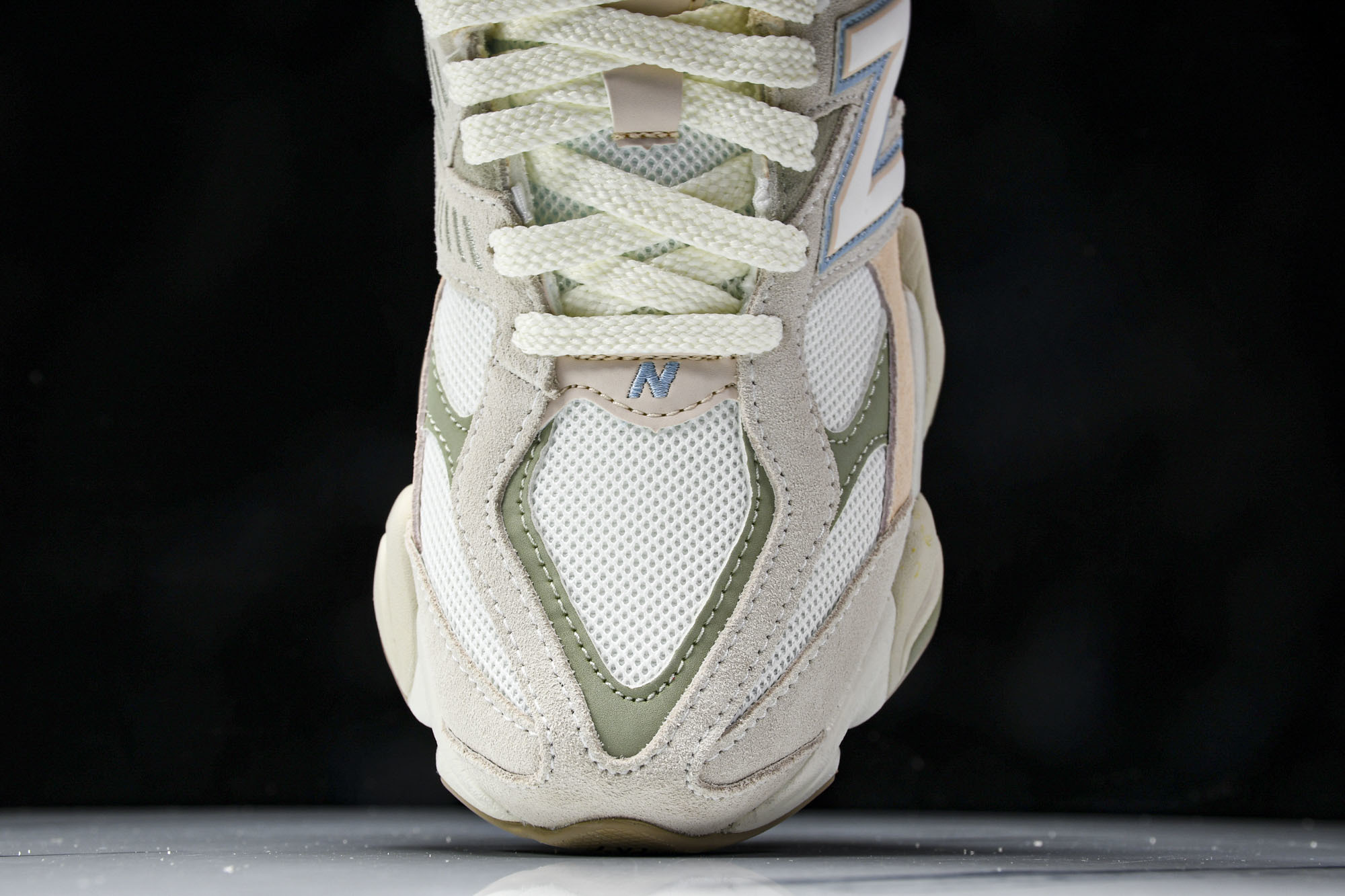 纯原 Joe Freshgoods x New Balance NB9060 复古休闲运动慢跑鞋 米蓝色