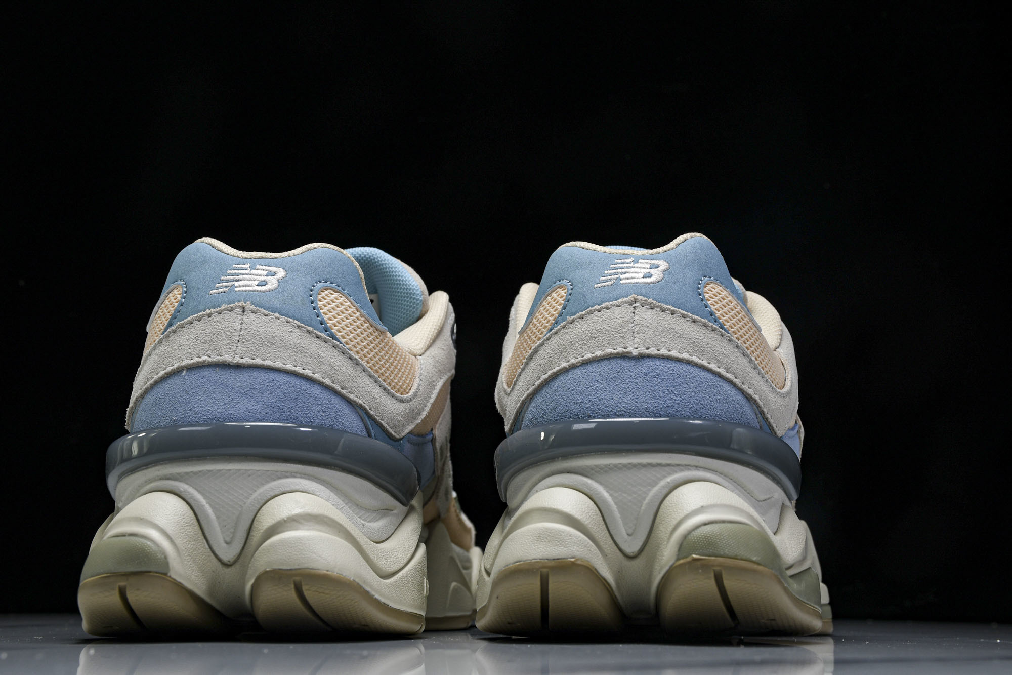 纯原 Joe Freshgoods x New Balance NB9060 复古休闲运动慢跑鞋 米蓝色