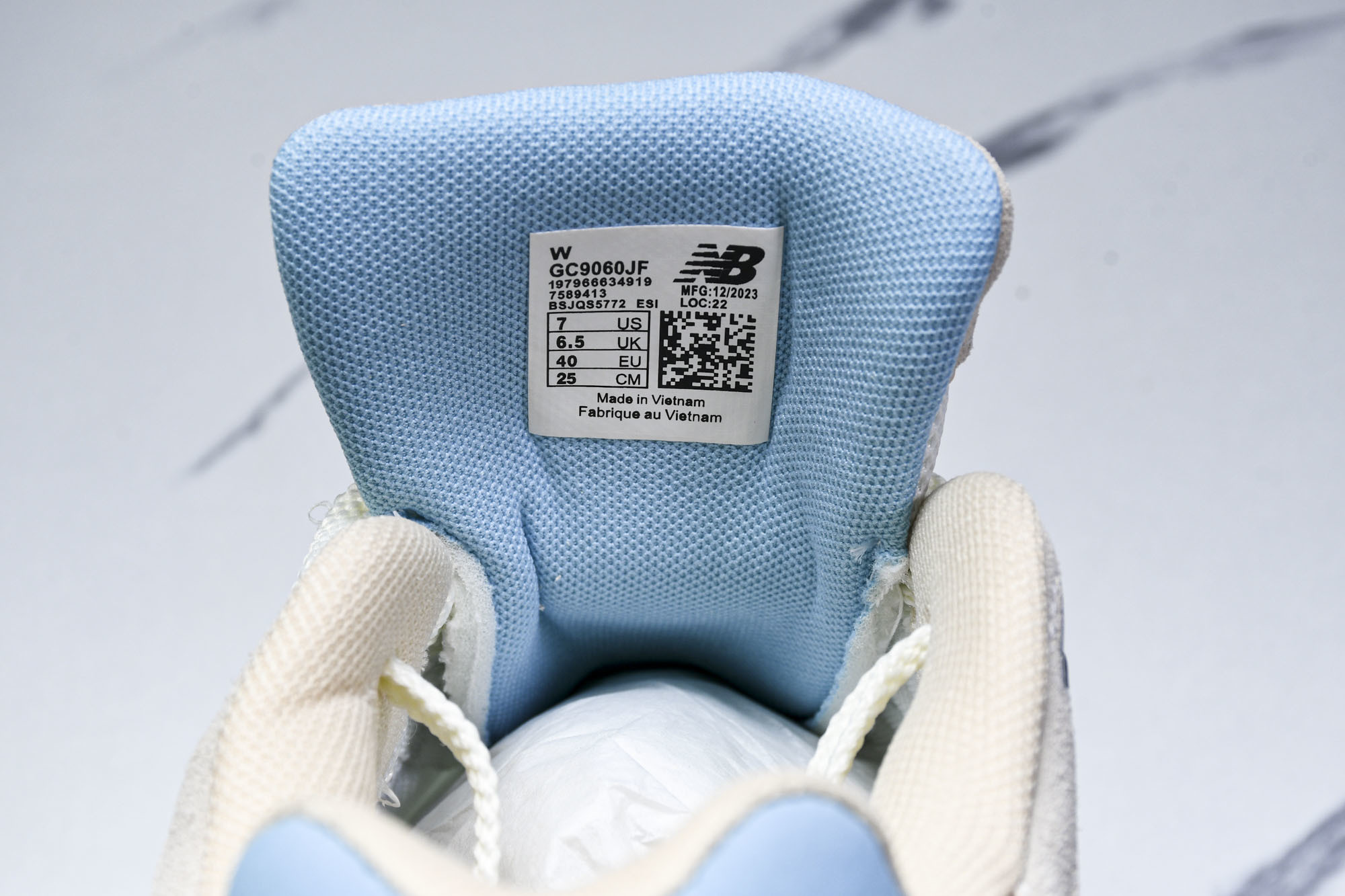 纯原 Joe Freshgoods x New Balance NB9060 复古休闲运动慢跑鞋 米蓝色
