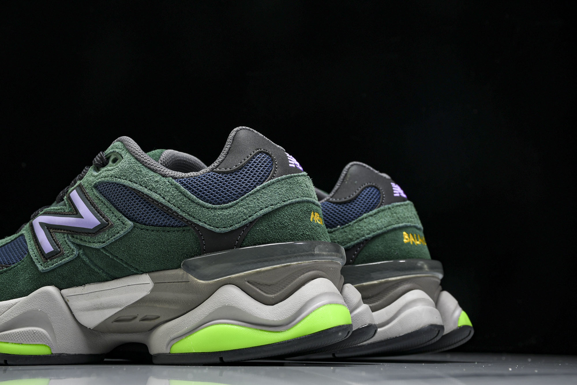 纯原 Joe Freshgoods x New Balance NB9060 复古休闲运动慢跑鞋 绿色 