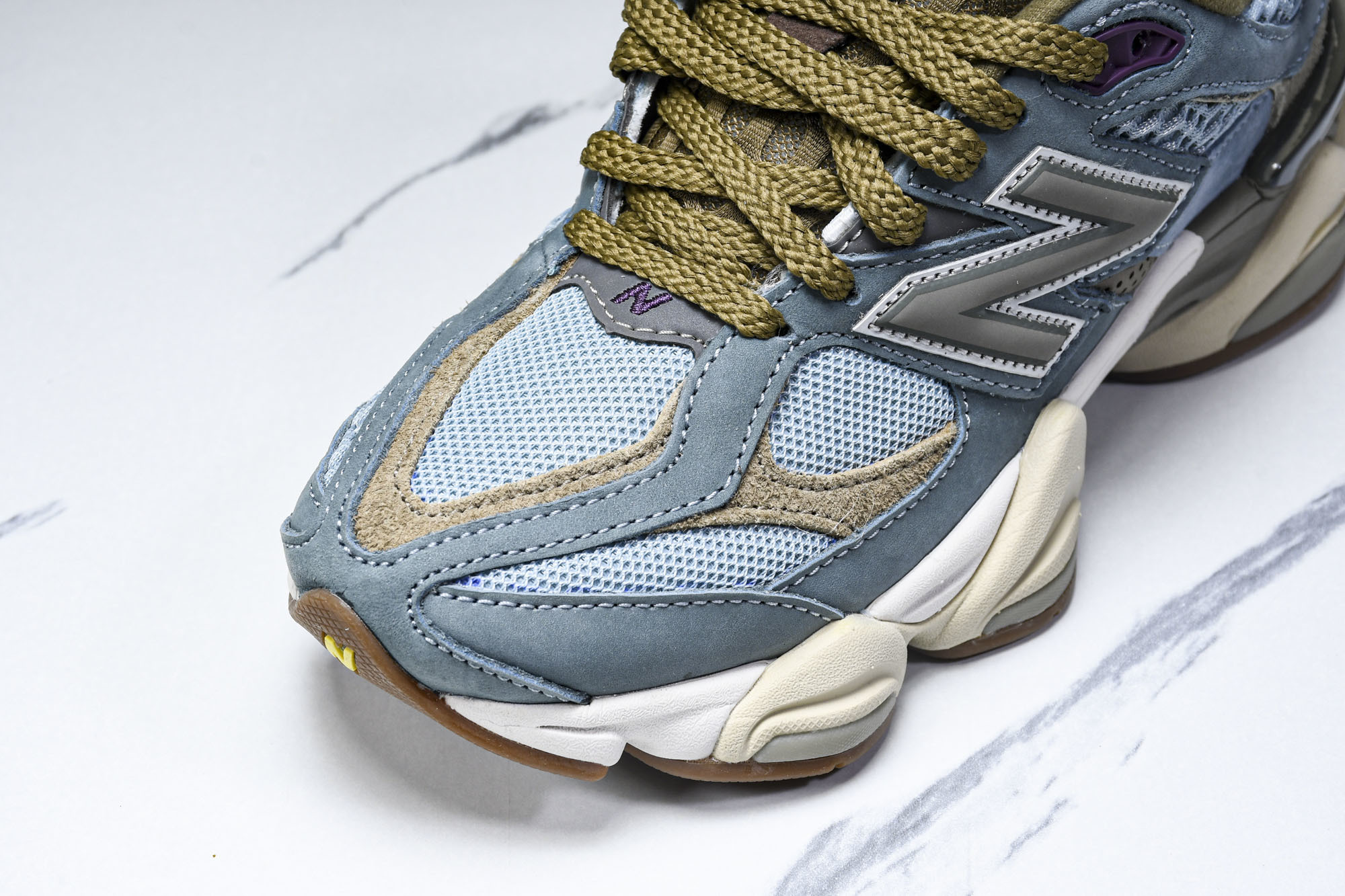 纯原 Joe Freshgoods x New Balance NB9060 复古休闲运动慢跑鞋 蓝棕色