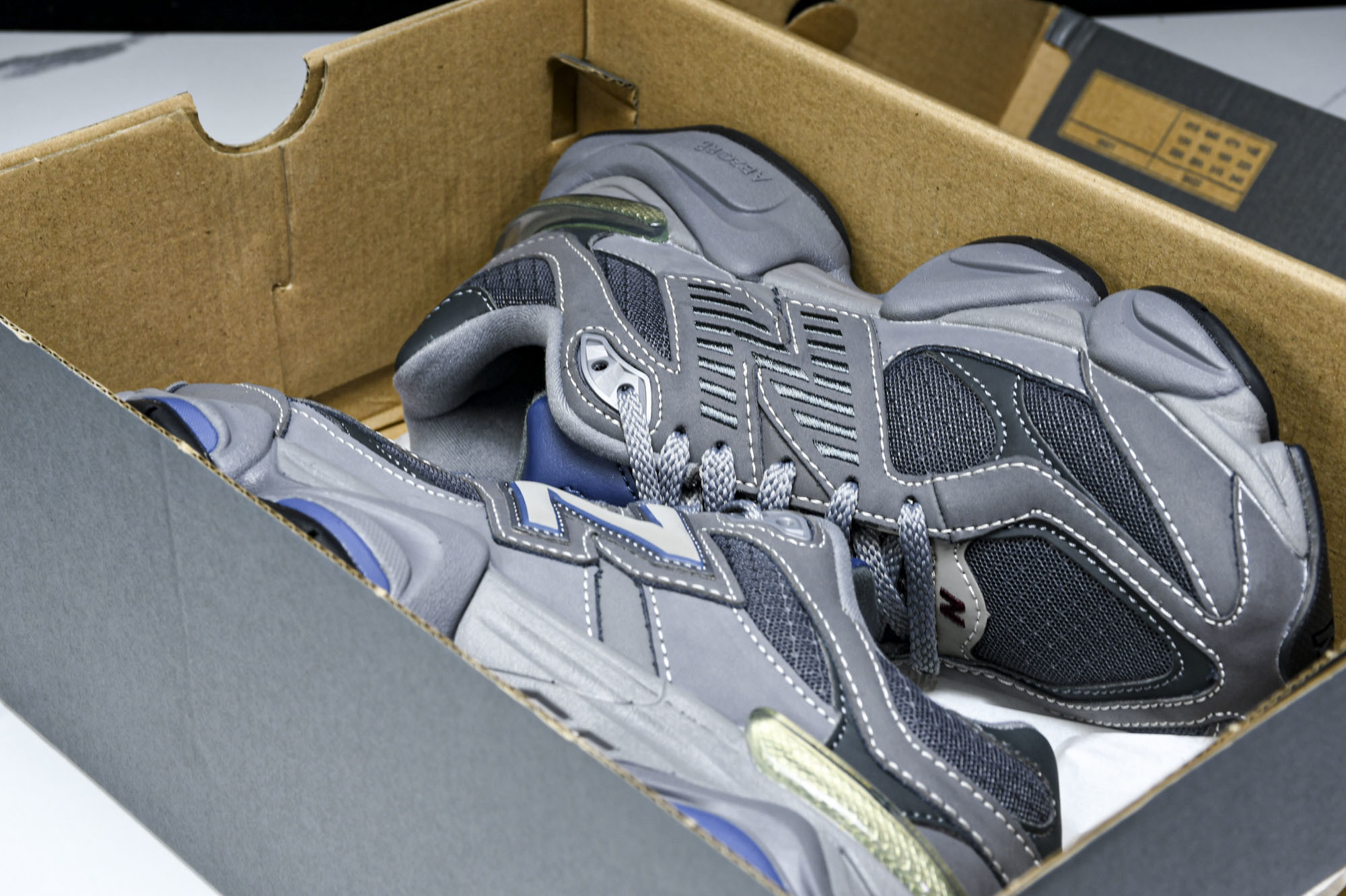 纯原 Joe Freshgoods x New Balance NB9060 复古休闲运动慢跑鞋 蓝灰色
