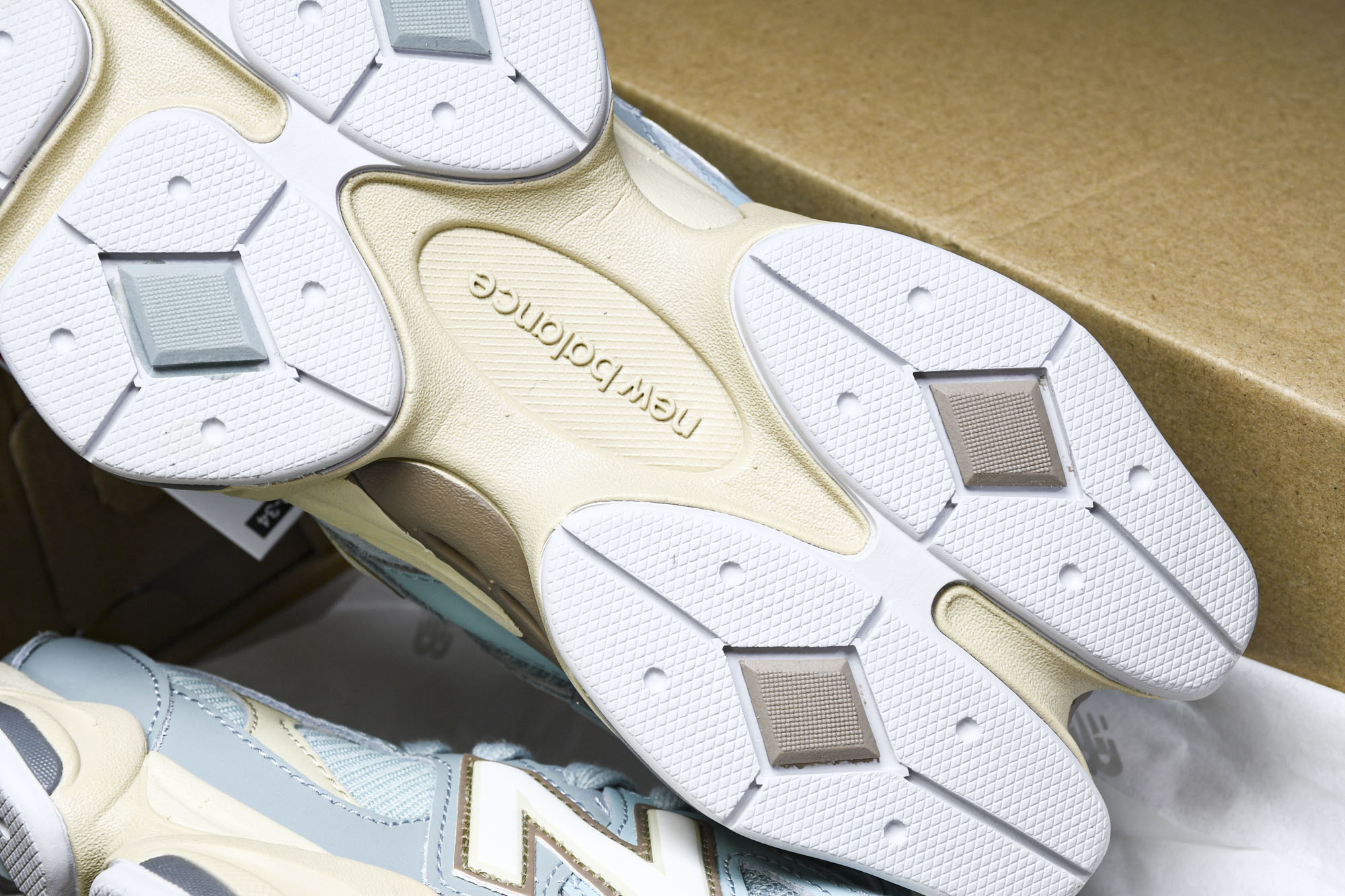 纯原 Joe Freshgoods x New Balance NB9060 复古休闲运动慢跑鞋 蓝色 