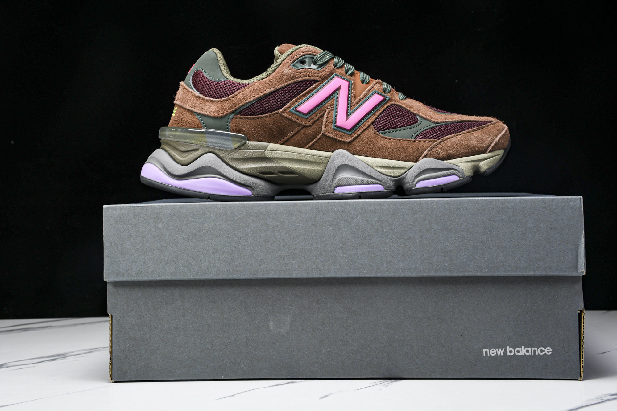 纯原 Joe Freshgoods x New Balance NB9060 复古休闲运动慢跑鞋 酒红色