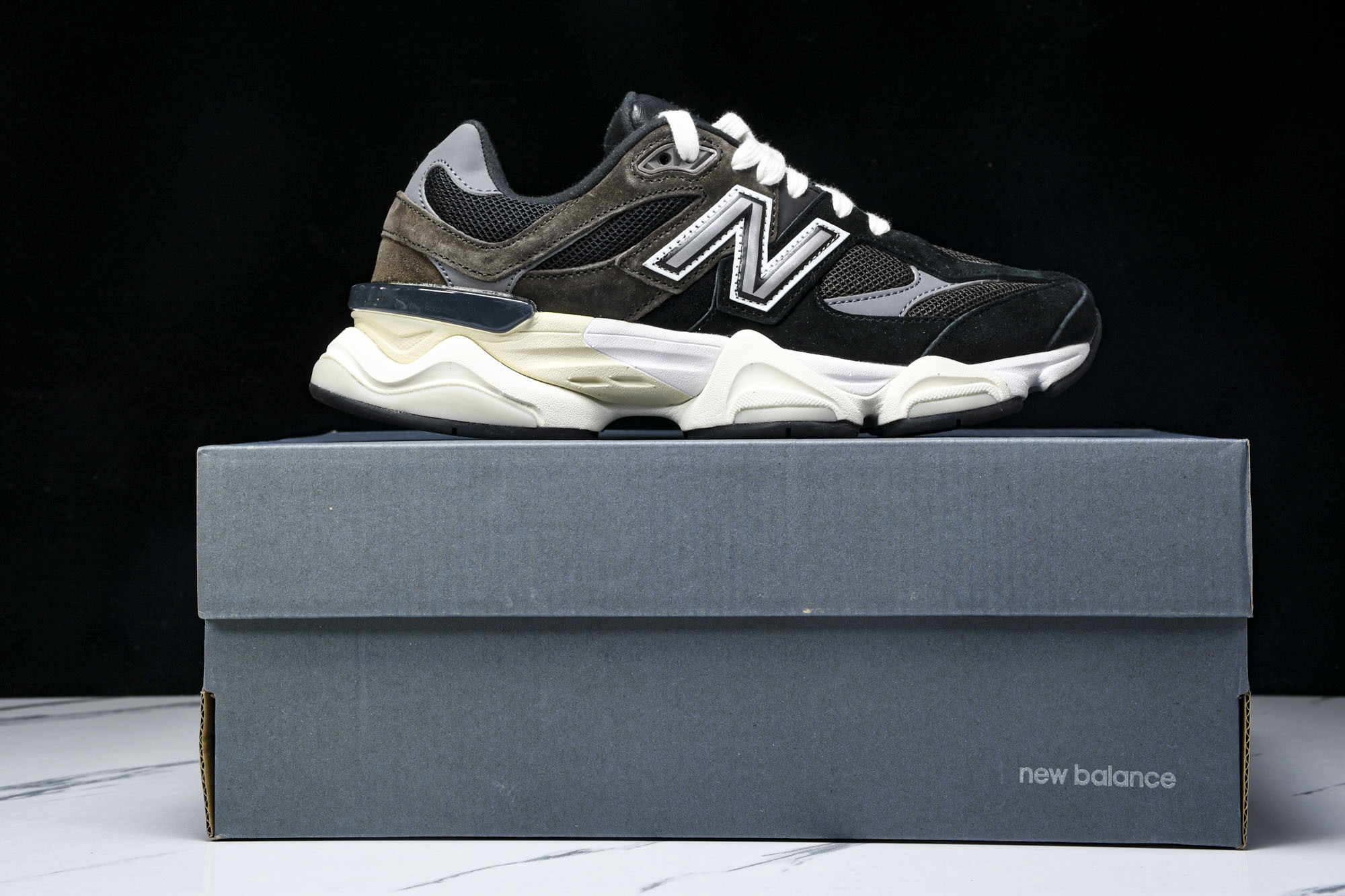 纯原 Joe Freshgoods x New Balance NB9060 复古休闲运动慢跑鞋 黑咖啡