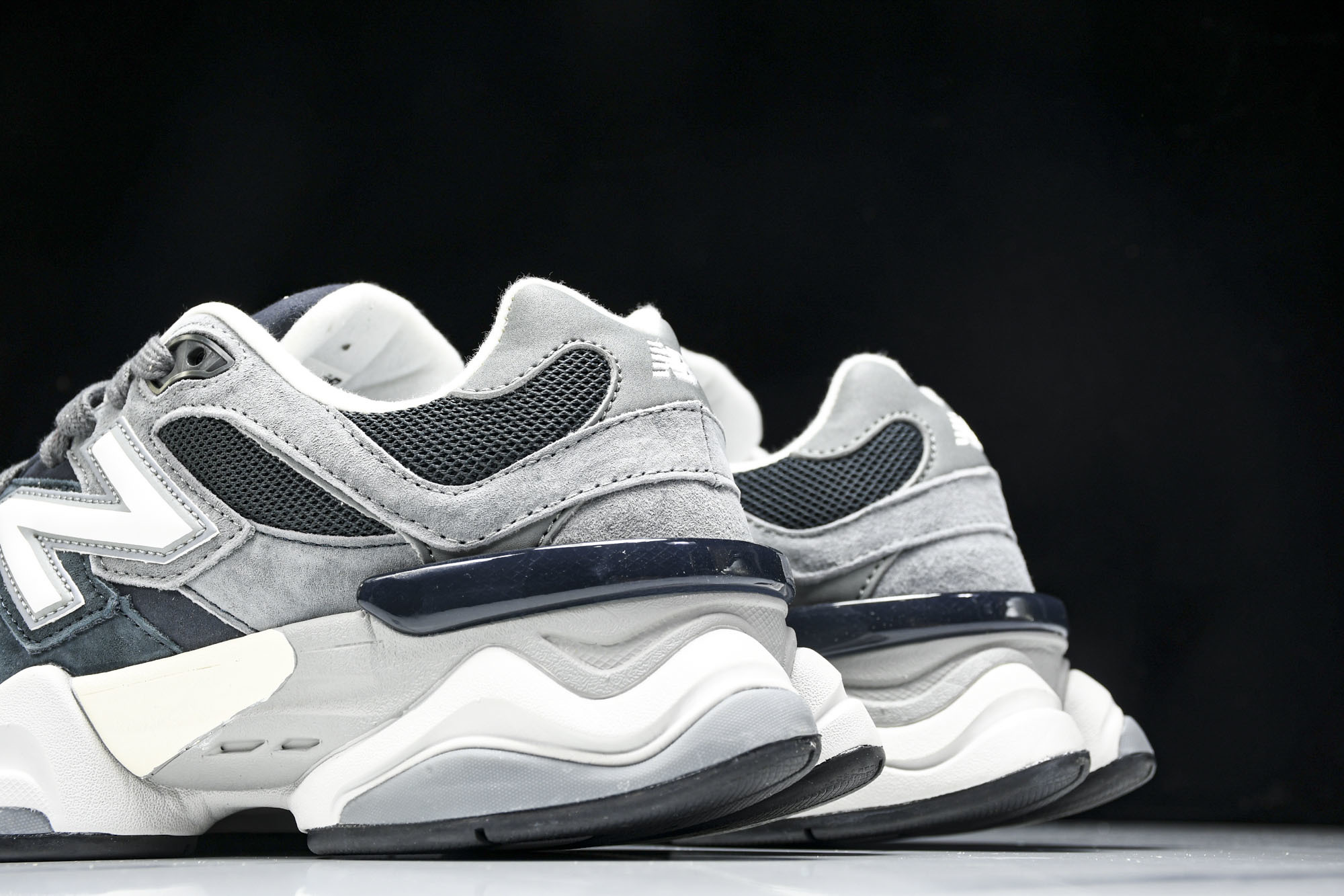 纯原 Joe Freshgoods x New Balance NB9060 复古休闲运动慢跑鞋 黑灰色
