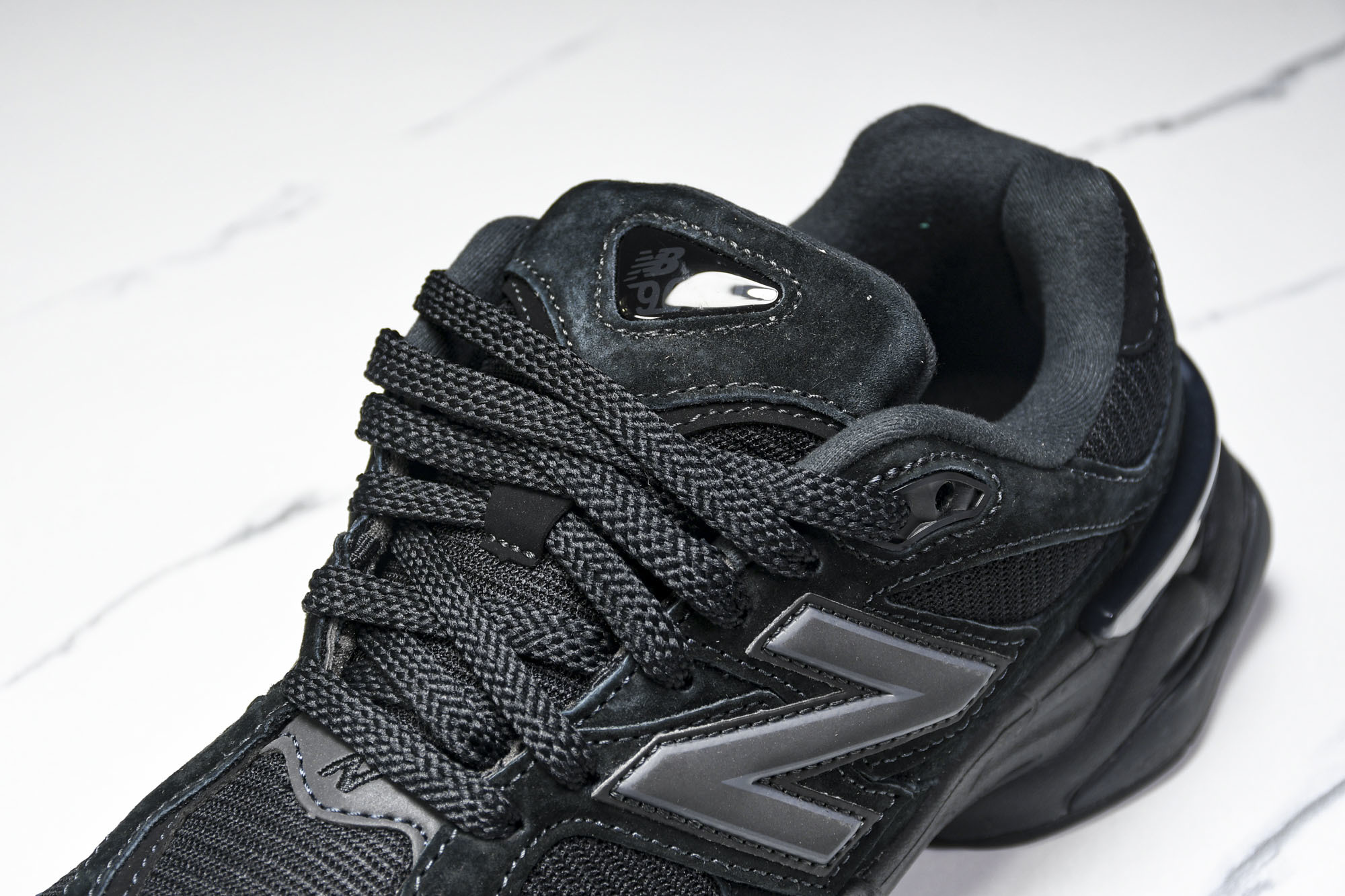 纯原 Joe Freshgoods x New Balance NB9060 复古休闲运动慢跑鞋 黑白线