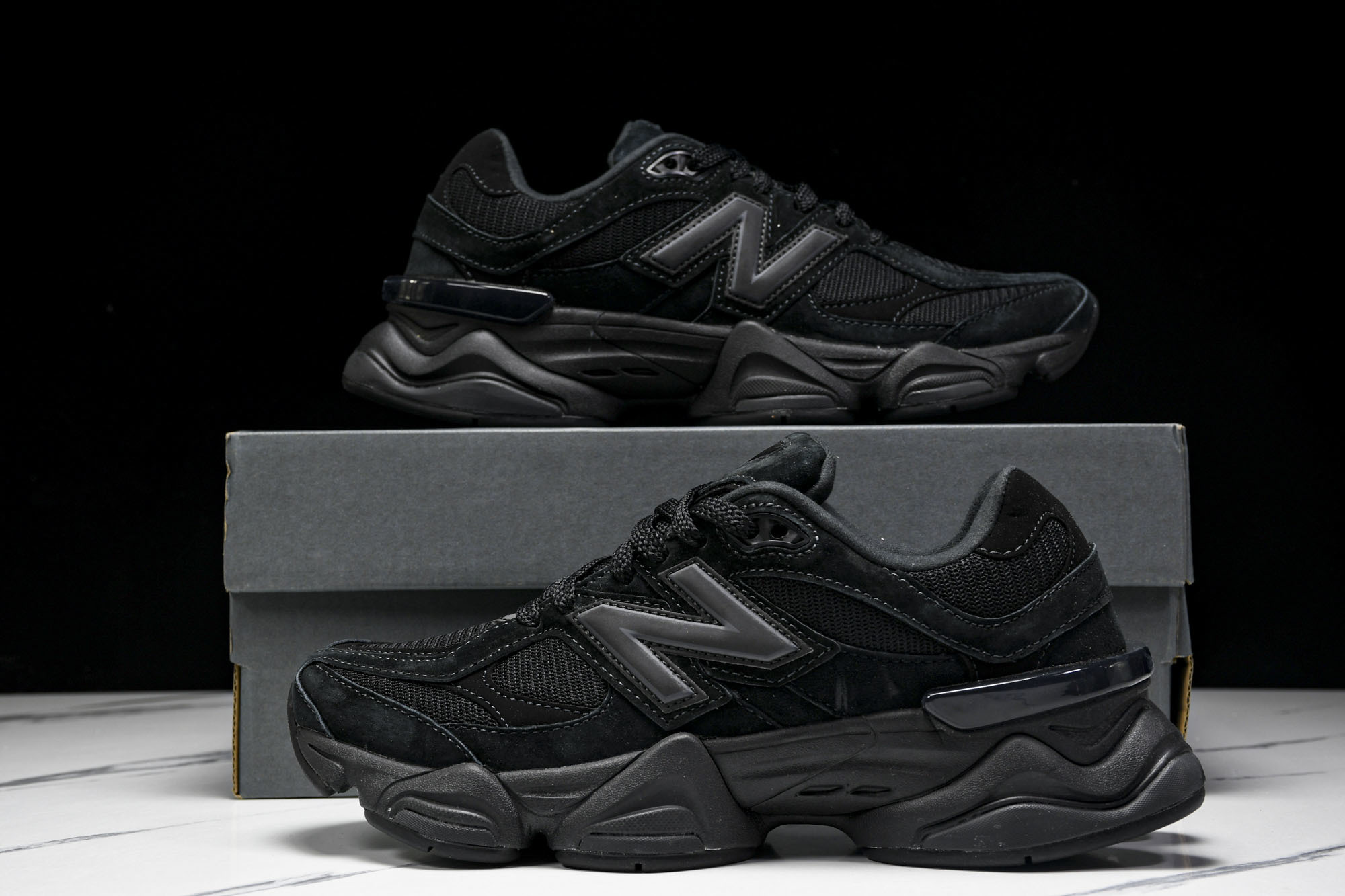 纯原 Joe Freshgoods x New Balance NB9060 复古休闲运动慢跑鞋 黑白线
