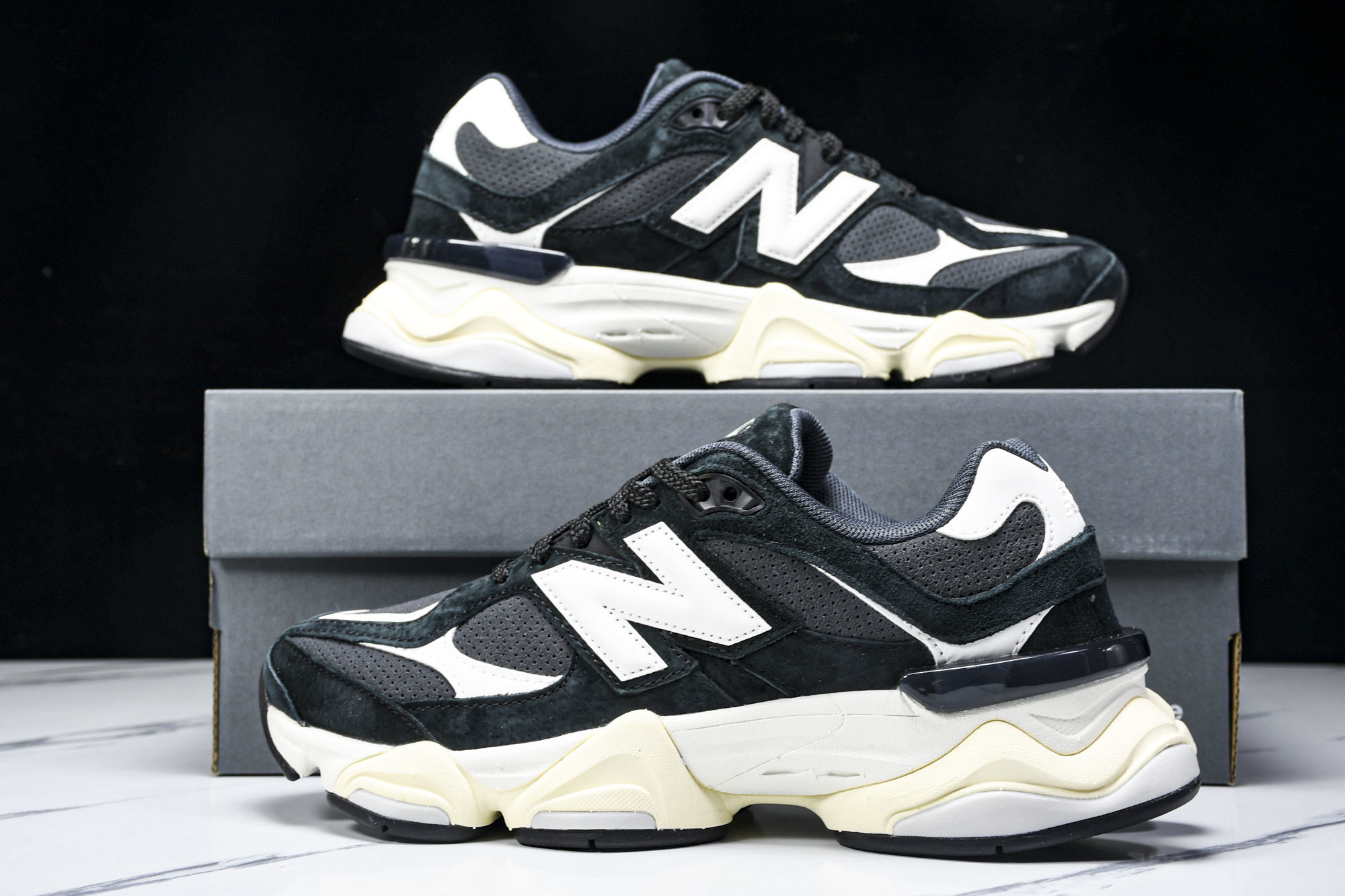 纯原 Joe Freshgoods x New Balance NB9060 复古休闲运动慢跑鞋 黑白色