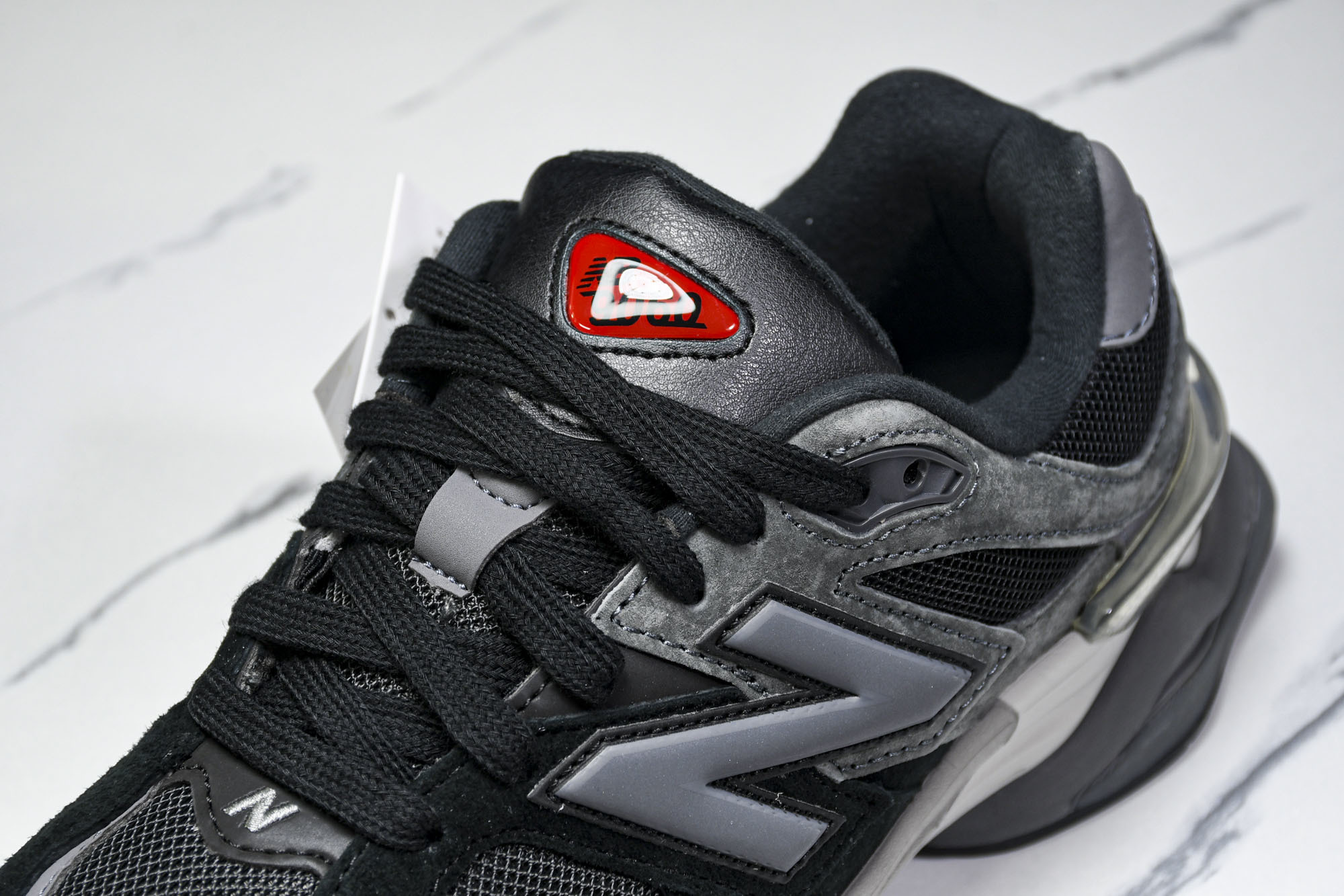 纯原 Joe Freshgoods x New Balance NB9060 复古休闲运动慢跑鞋 黑色 