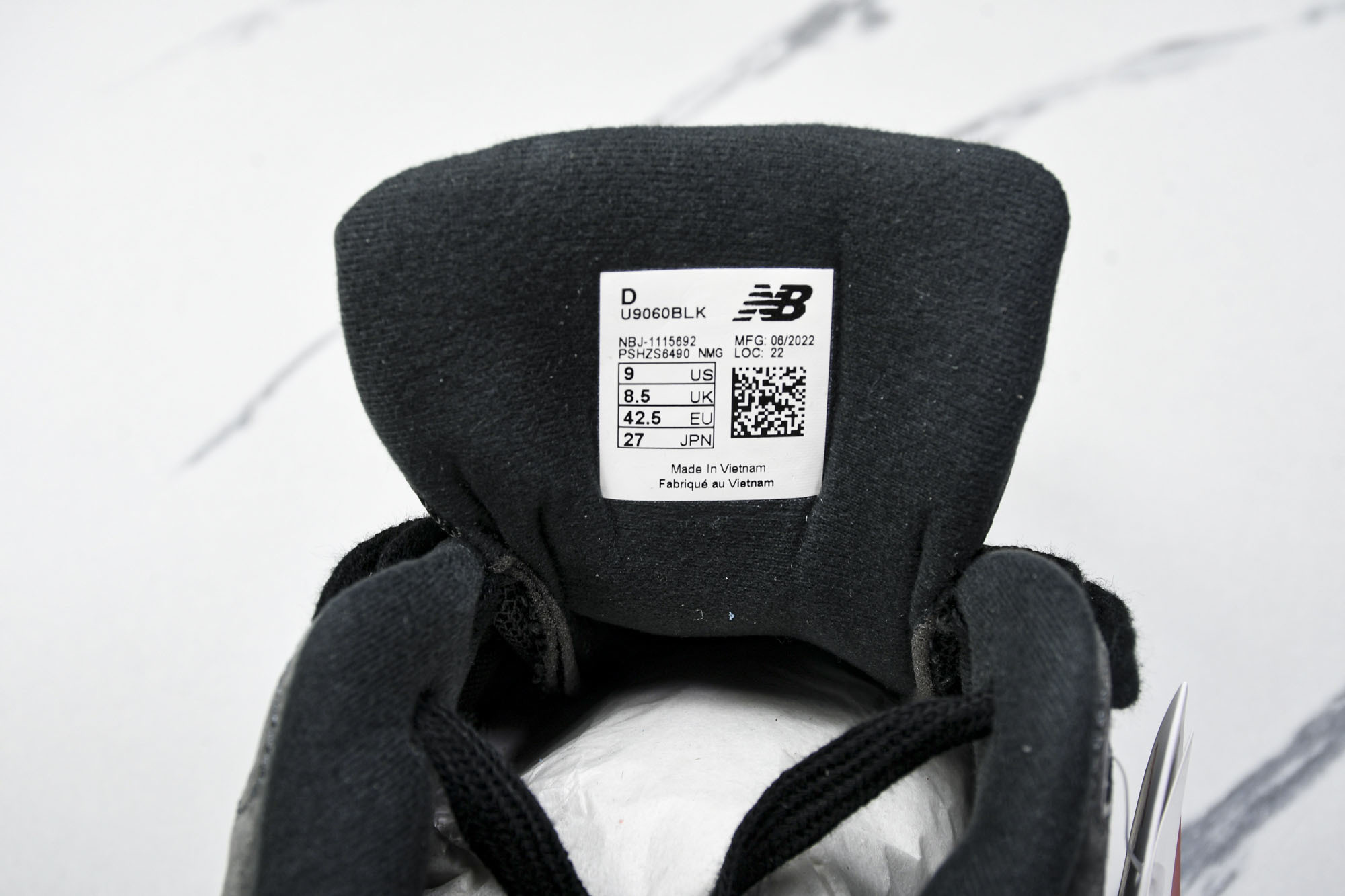 纯原 Joe Freshgoods x New Balance NB9060 复古休闲运动慢跑鞋 黑色 