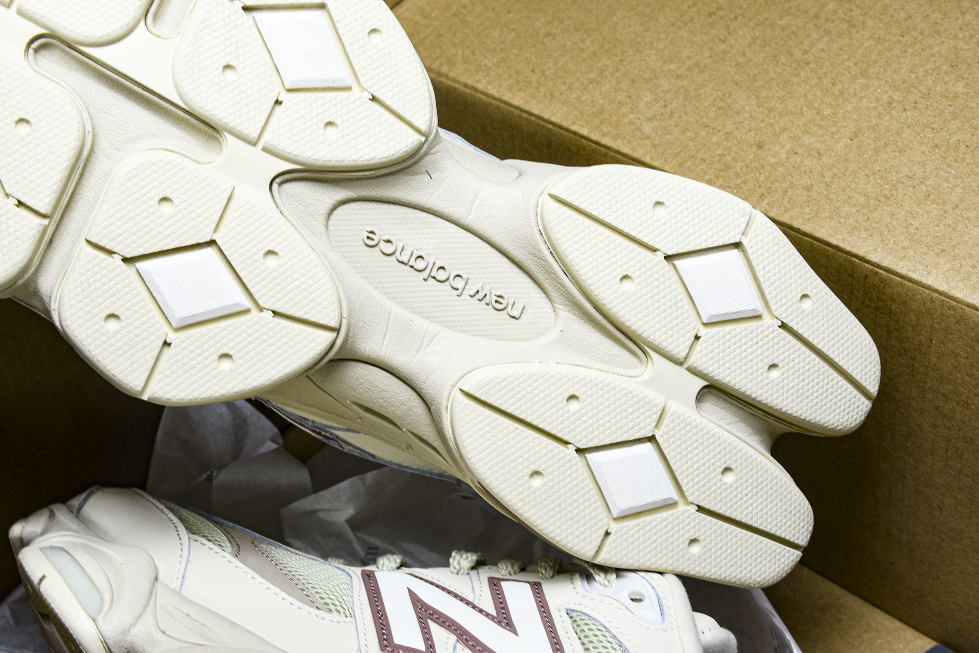 纯原 New Balance NB9060 复古休闲运动慢跑鞋 U9060ZGC#YZ004#原档案3D