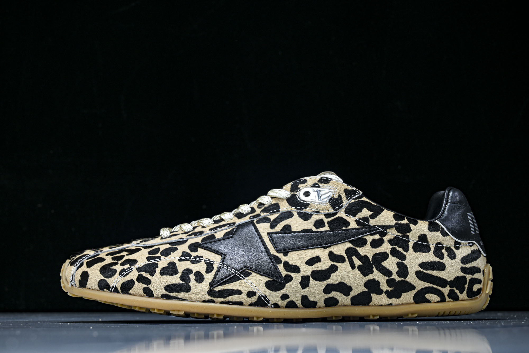 Golden Goose 25周年限定款三色系带平底低帮德训板鞋2025新款星星做旧小脏鞋女#Golde