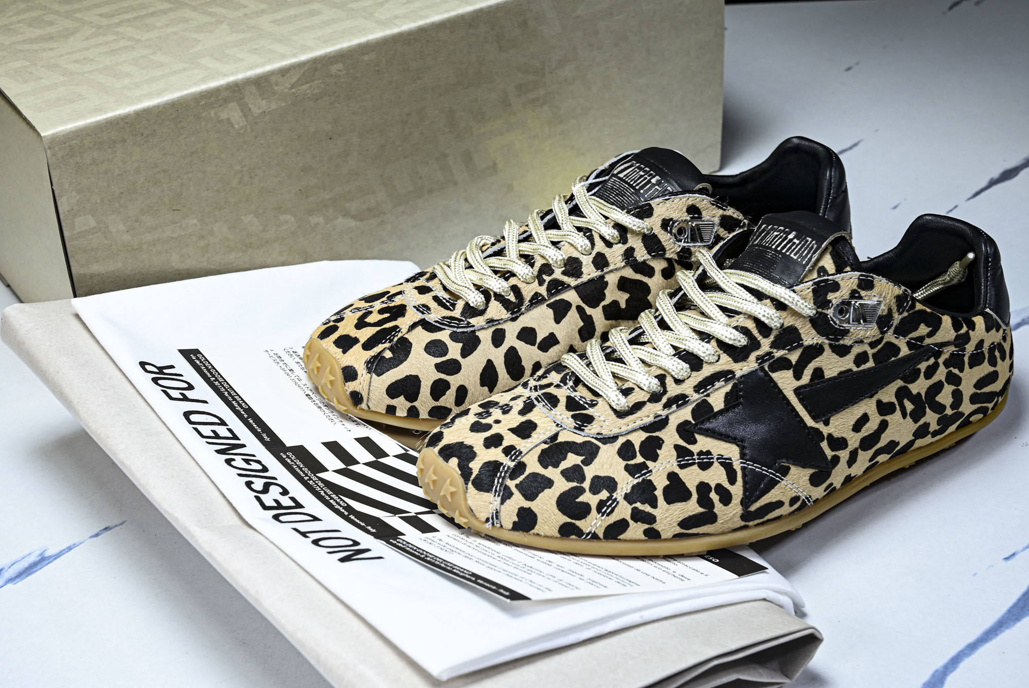 Golden Goose 25周年限定款三色系带平底低帮德训板鞋2025新款星星做旧小脏鞋女#Golde