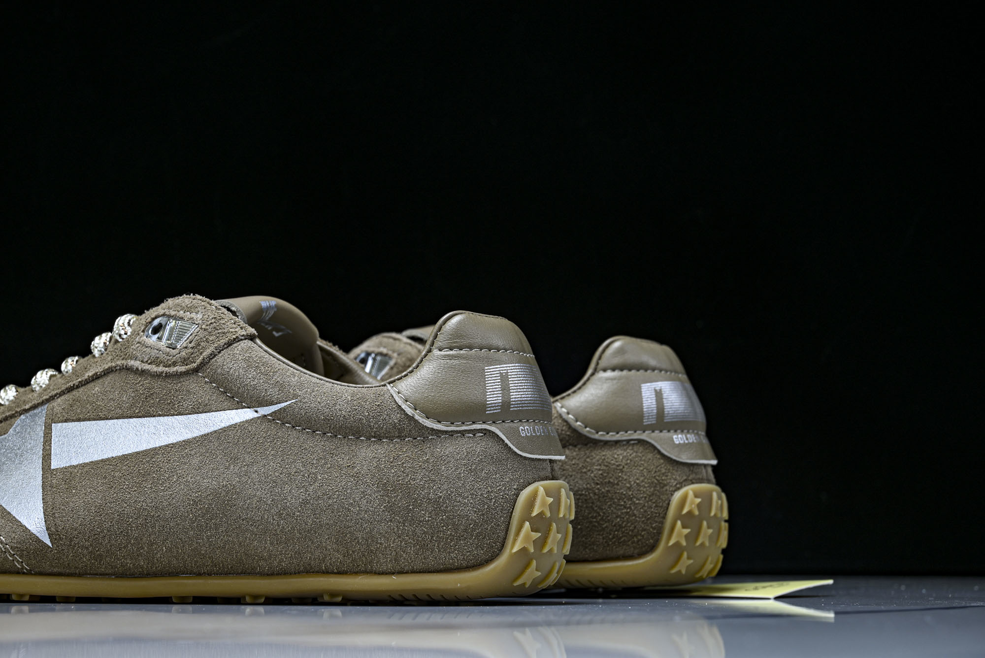 Golden Goose 25周年限定款三色系带平底低帮德训板鞋2025新款星星做旧小脏鞋女_CM_1#